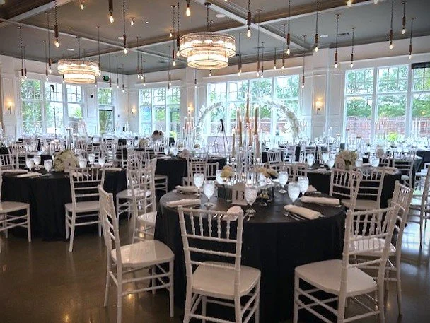 Robinson- room shot1.jpg