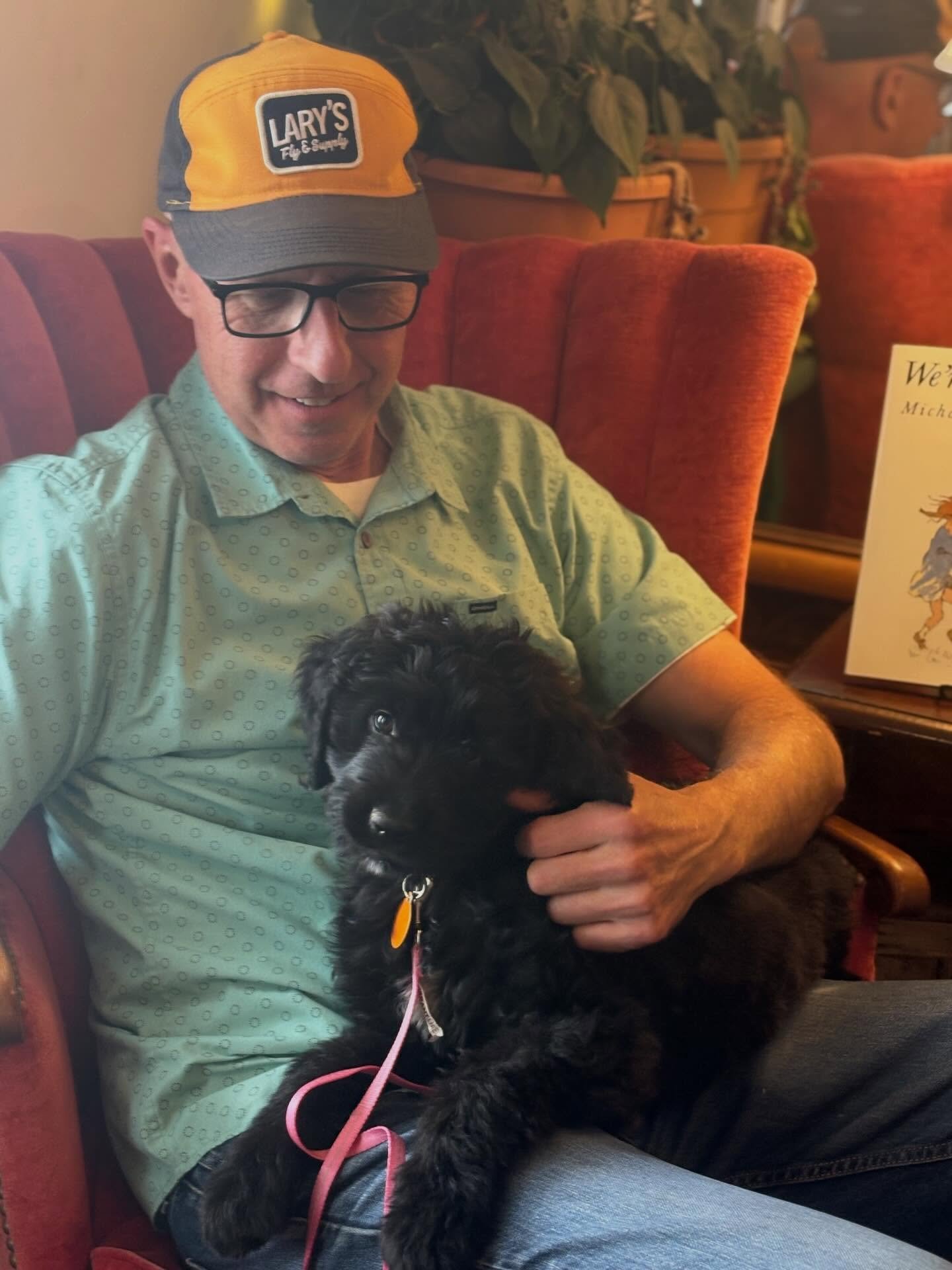 ✨Fridays with Finn and Maeve✨
Like clockwork, every Friday afternoon Mr. Any Finn himself @finn_graphics comes to visit. He brings his darling new sidekick, Maeve, gets a macchiato in a fancy little cup, sits in the red chair and engages us all in so