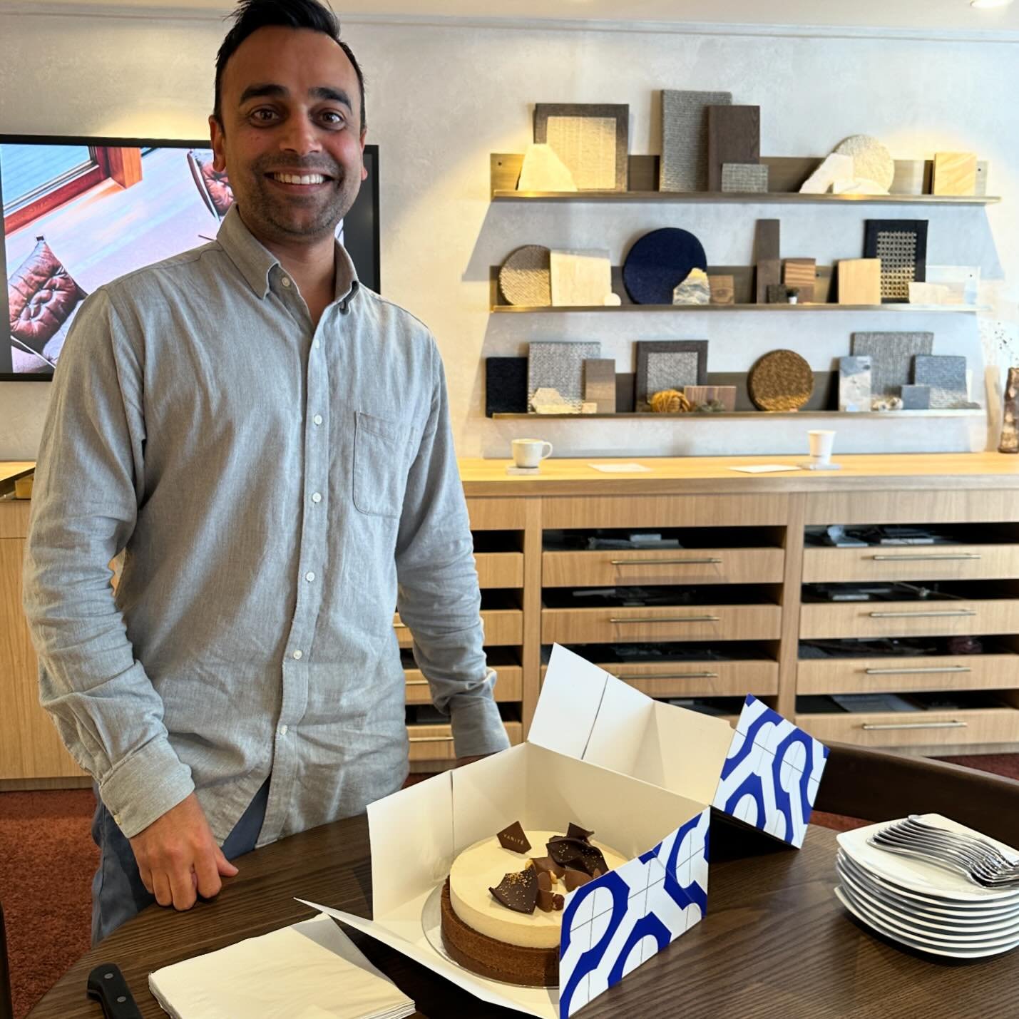 Very happy birthday to our Business Development Manager, Deepish. And big thanks to @vaniye_patisserie_official in Parnell for such delicious cake! 👏