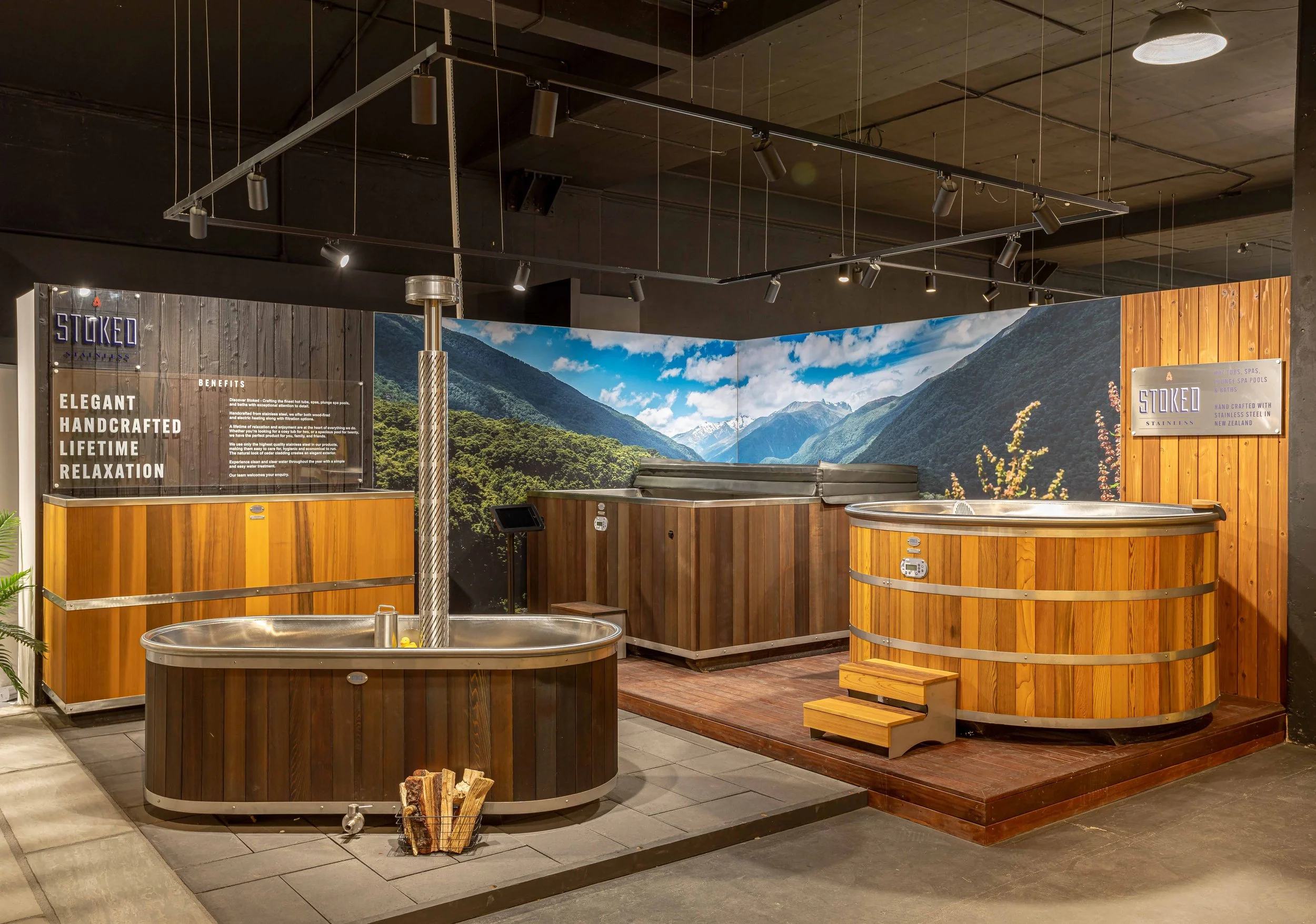 Showroom 219: Stoked