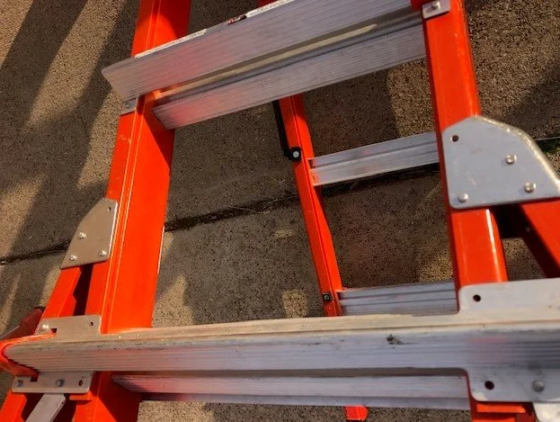 Missing rivets from factory.jpg