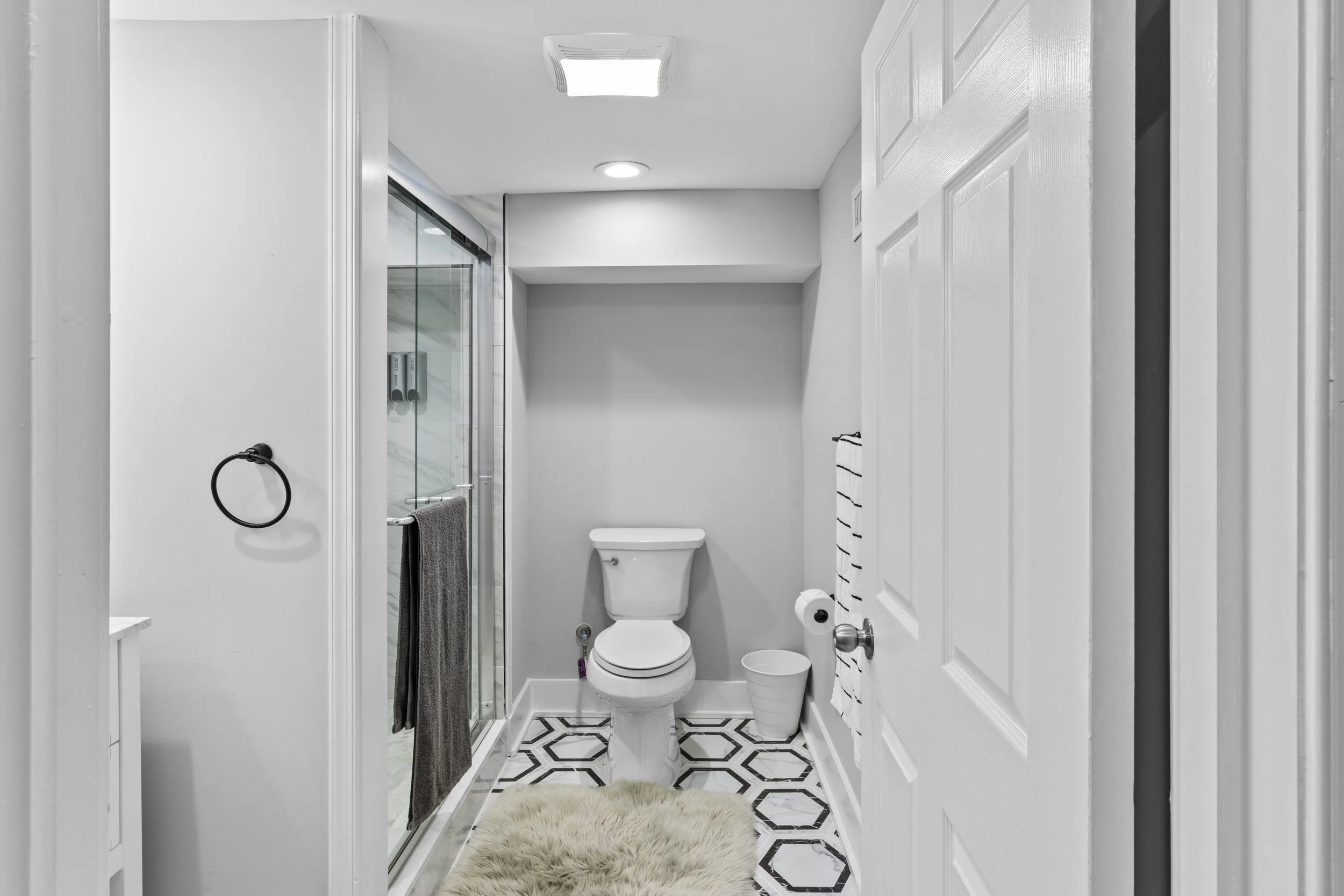 Bathroom.JPEG