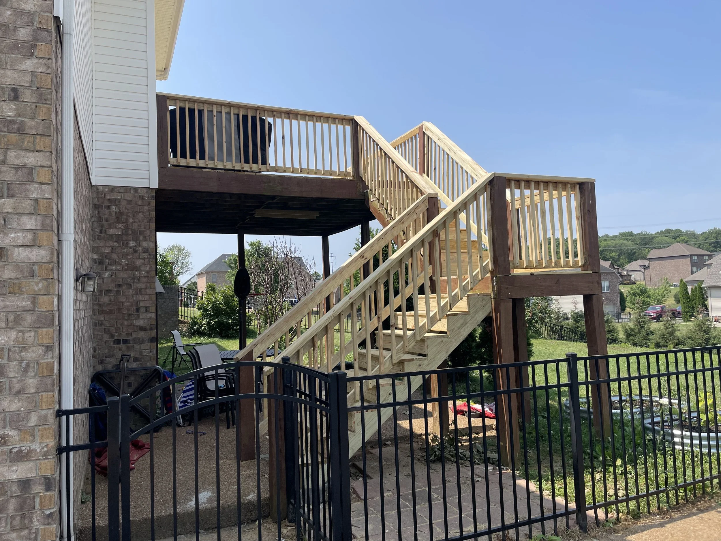 Deck Stairs 2.jpg