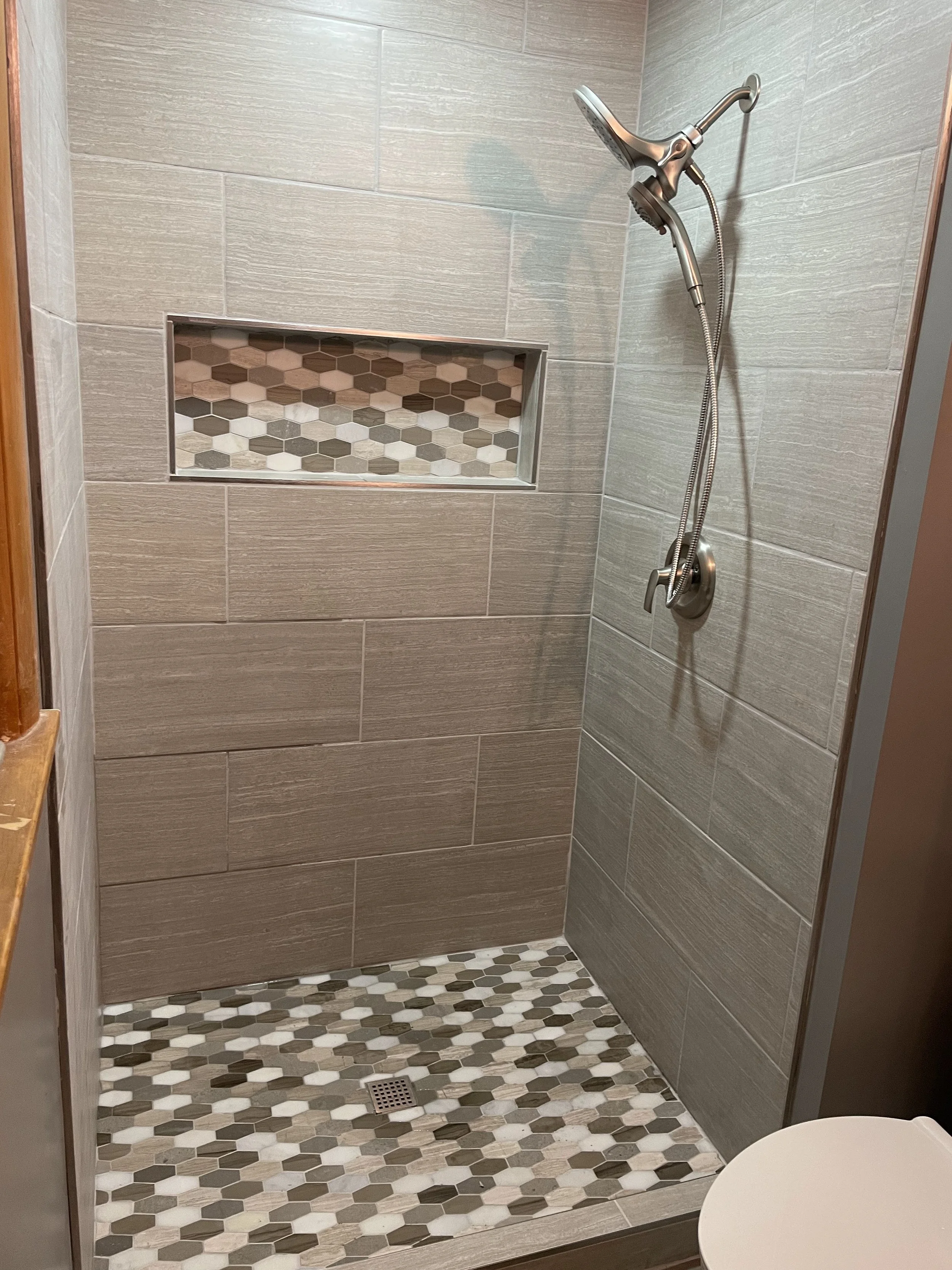 Shower (Garner).jpg