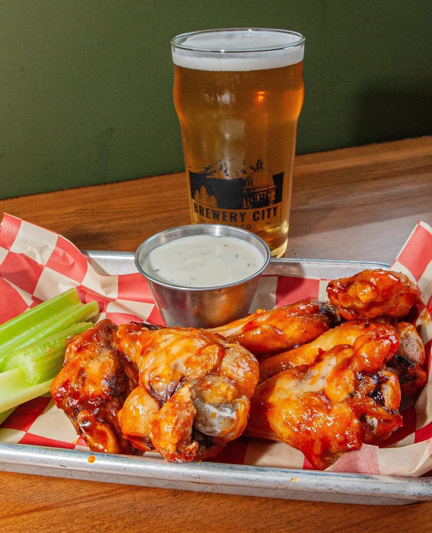 Playoffs are this Saturday and there's nothing quite like pizza and beer to pair with the game!⁠
⁠
Join us in-house or grab your game fuel to go on game day for awesome deals!⁠
⁠
🍻 50% off beer with the purchase of an appetizer (in-house only)⁠
🍕 2