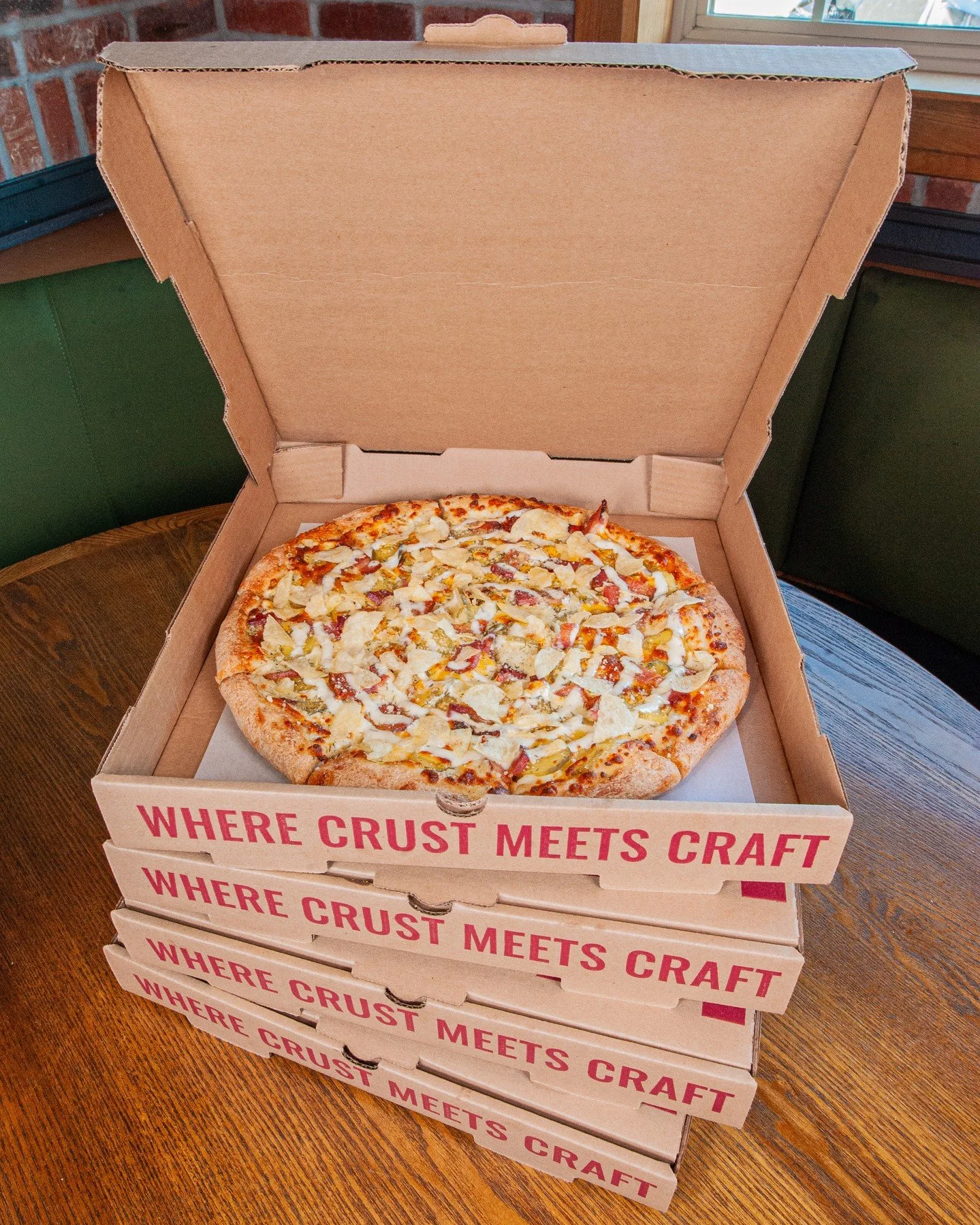 💙💚🏈 We're getting you set up for the big Seahawks game today with plenty of great deals for all you fans watching along in-house with us and to-go deals if you're getting ready to party at home! ⁠
⁠
🍻 50% off beer with the purchase of an appetize