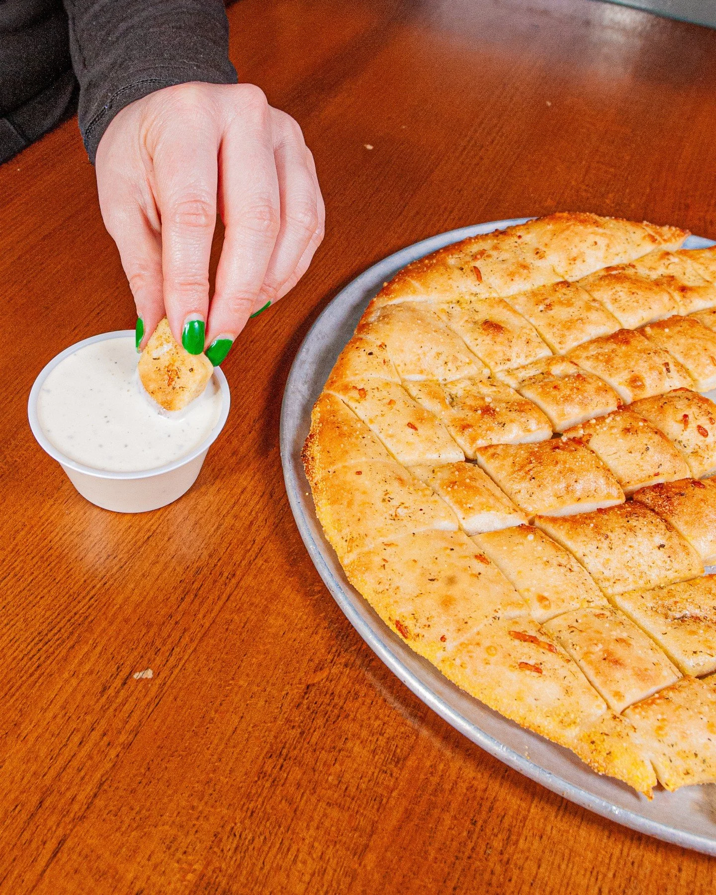 Quick!! ⁠
⁠
For a limited time we're offering FREE Ranch Bites with the purchase of a Large or Giant of our new Bacon Big Mock Cheeseburger or Pesto Primavera Chicken pizzas! Just mention "Ranch Bites" when you check out. ⁠
⁠
This one's ava