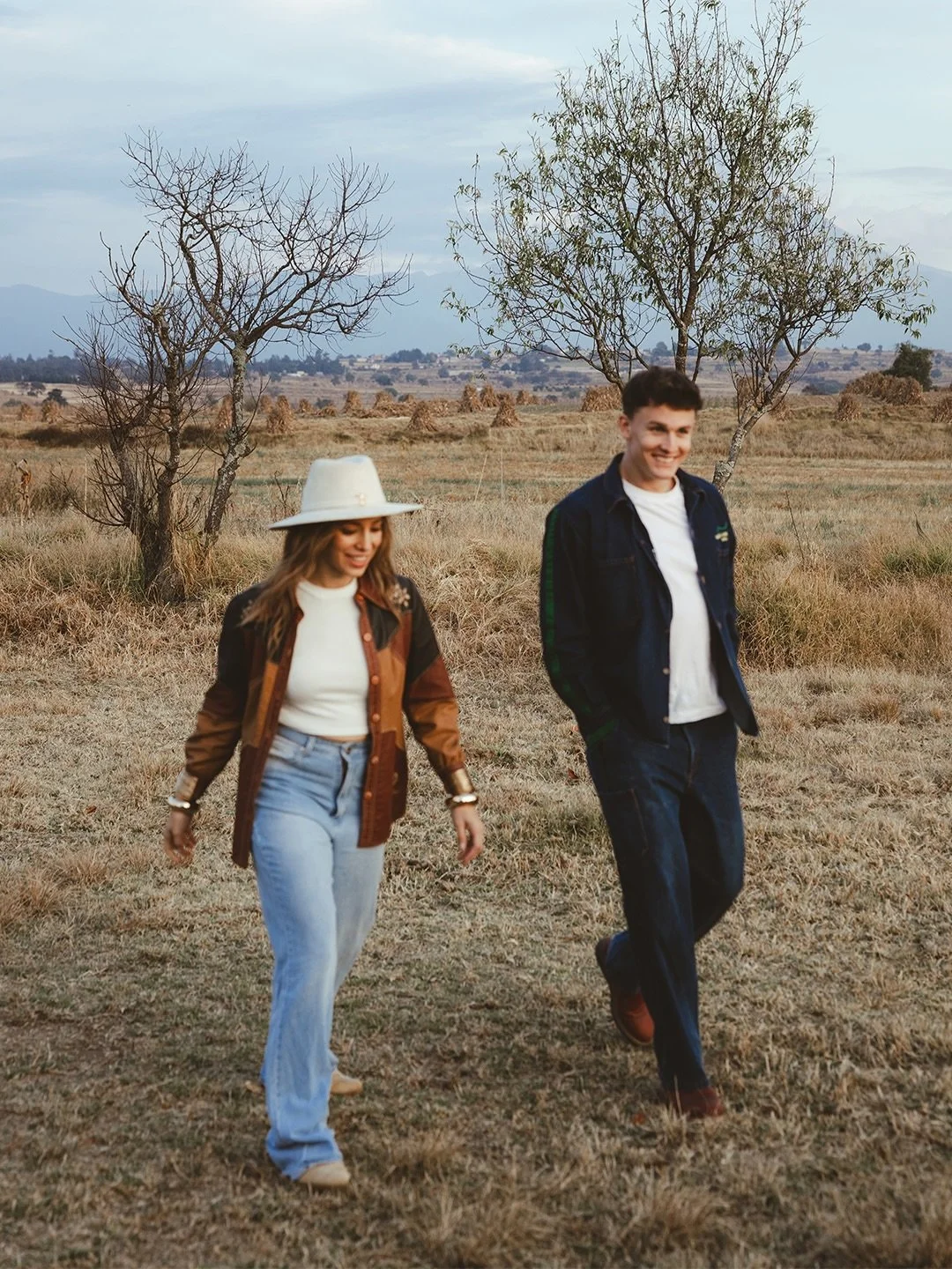 Dreamy Engagement in Mexico Inspo ✨

A beautiful team work
@nomadaworkshop 
@cristinarobledomakeupartist 
@velveetmuah 
@tomi_tosoratti 
@florenciavonwernich_ 
@haciendasanandres 
@_casaamarilla_ 
@ganesha_wedding 
@sobrelamesarenta 

Bride to Be |  