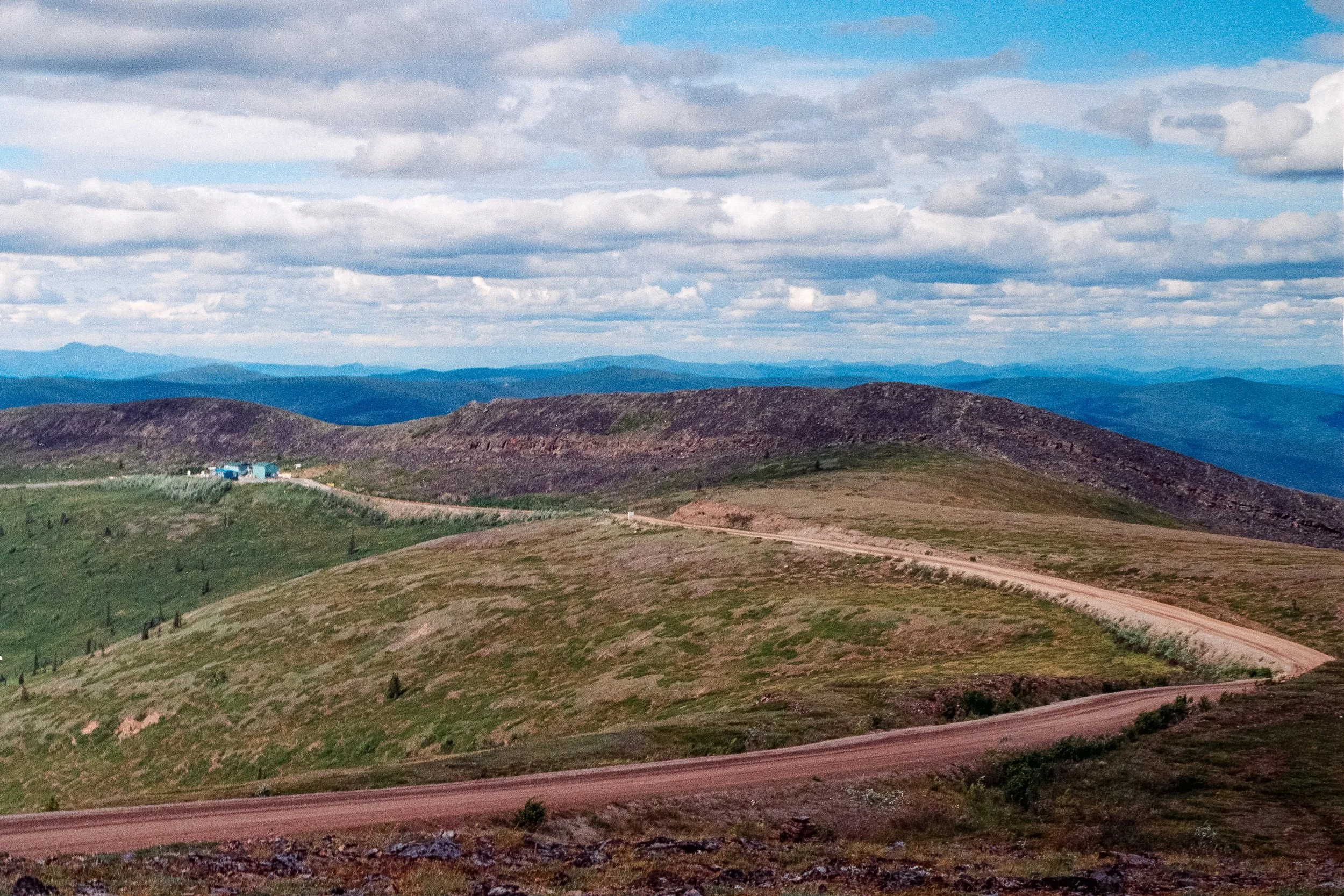 us canada border-positive-Edit.jpg