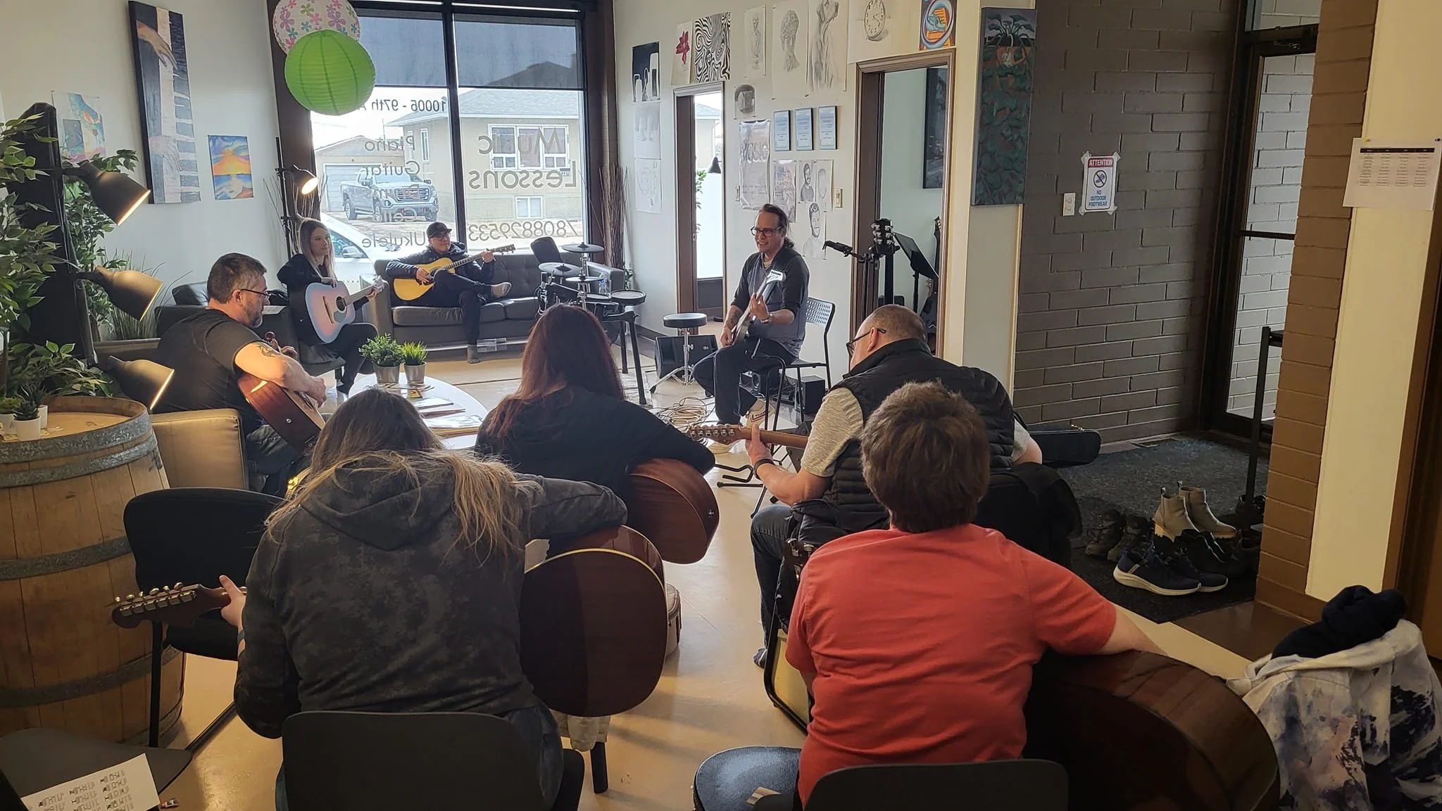 MCS Gourp lesson gtr.jpg