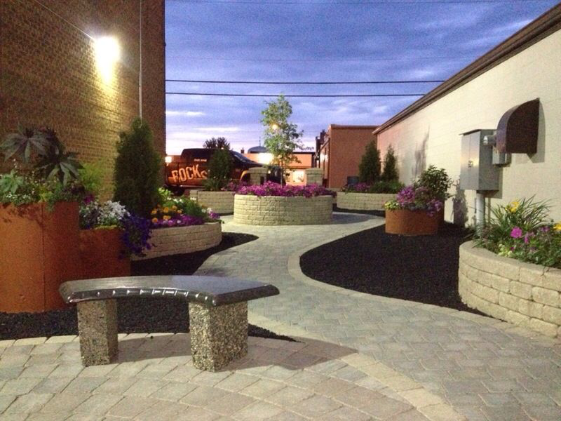 cobblestone landscaping.png