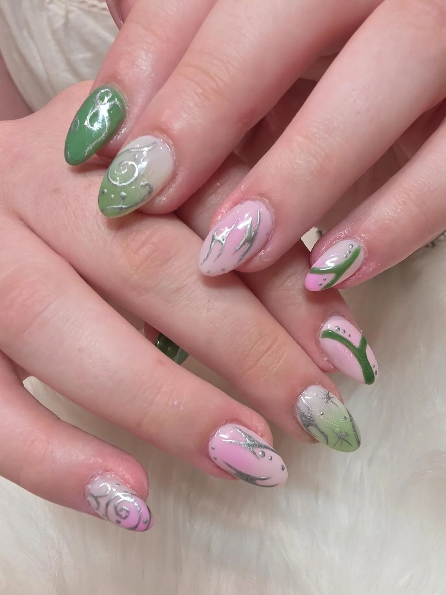 nails_bar_wynyard_1764588975_3777968604571493770_74299087886.jpg