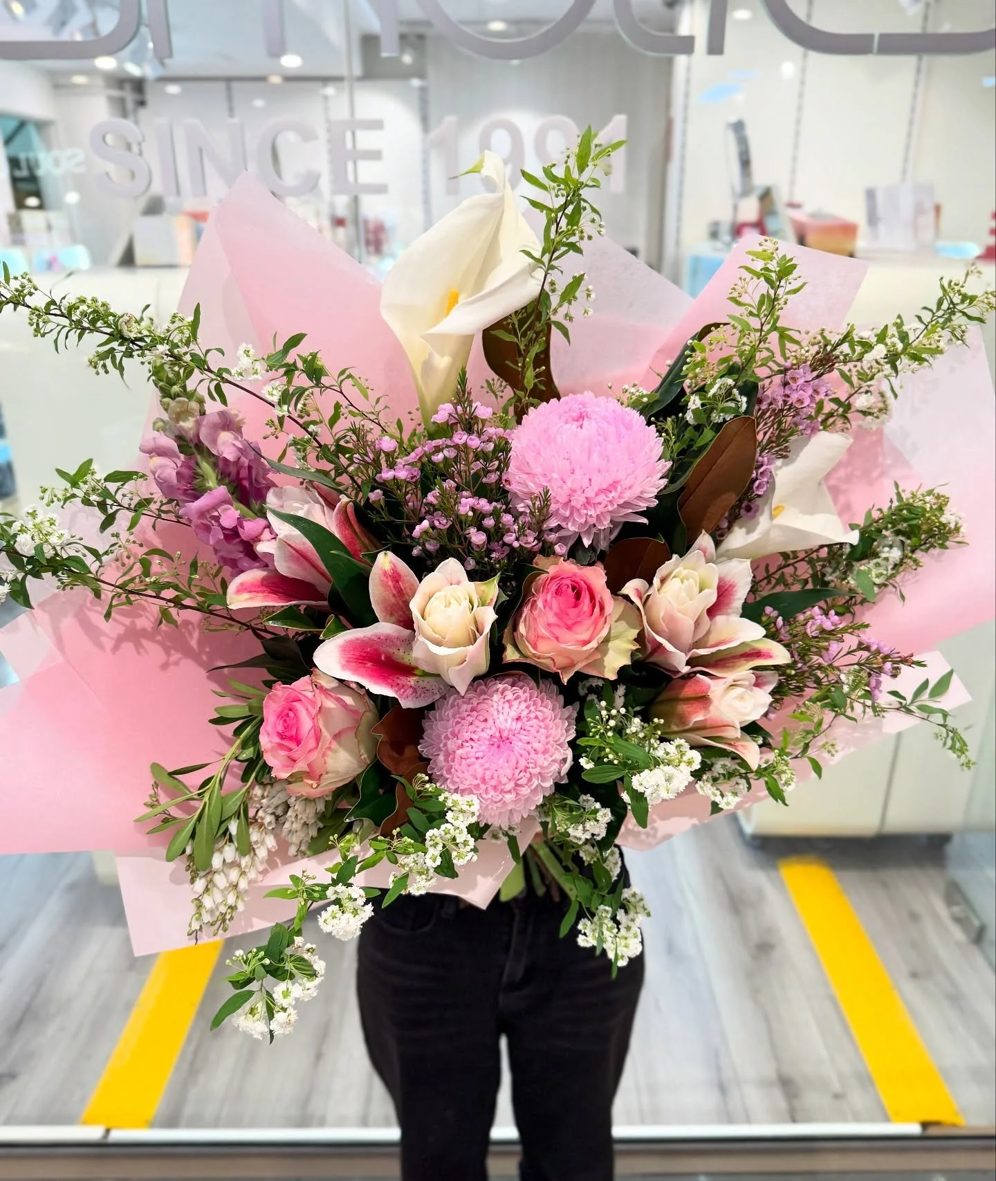 redfragrancefloral_1760399111_3742821480628646641_293623221.jpg