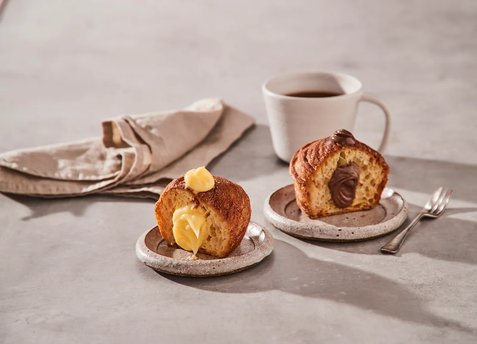 BOTH_CRUFFINS_LIFESTYLE_3.webp