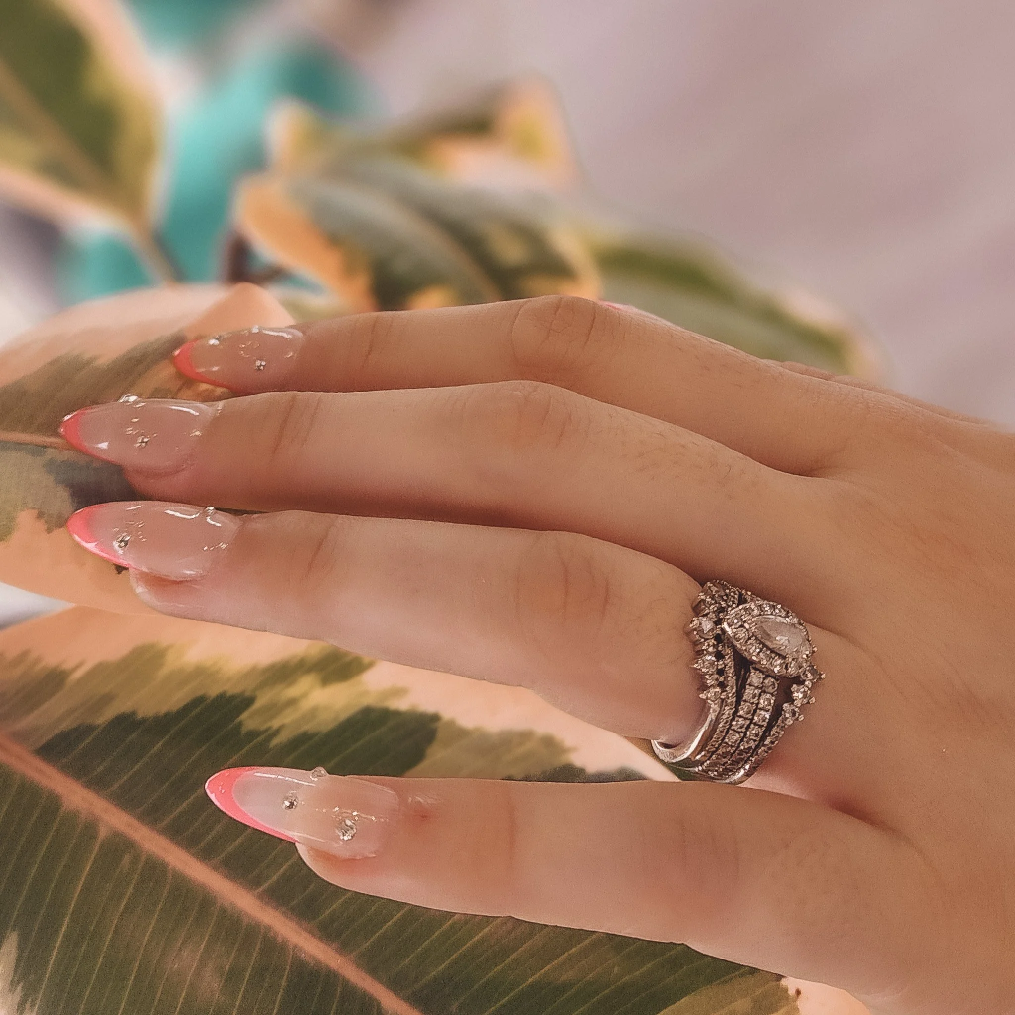 TN Nail Lounge