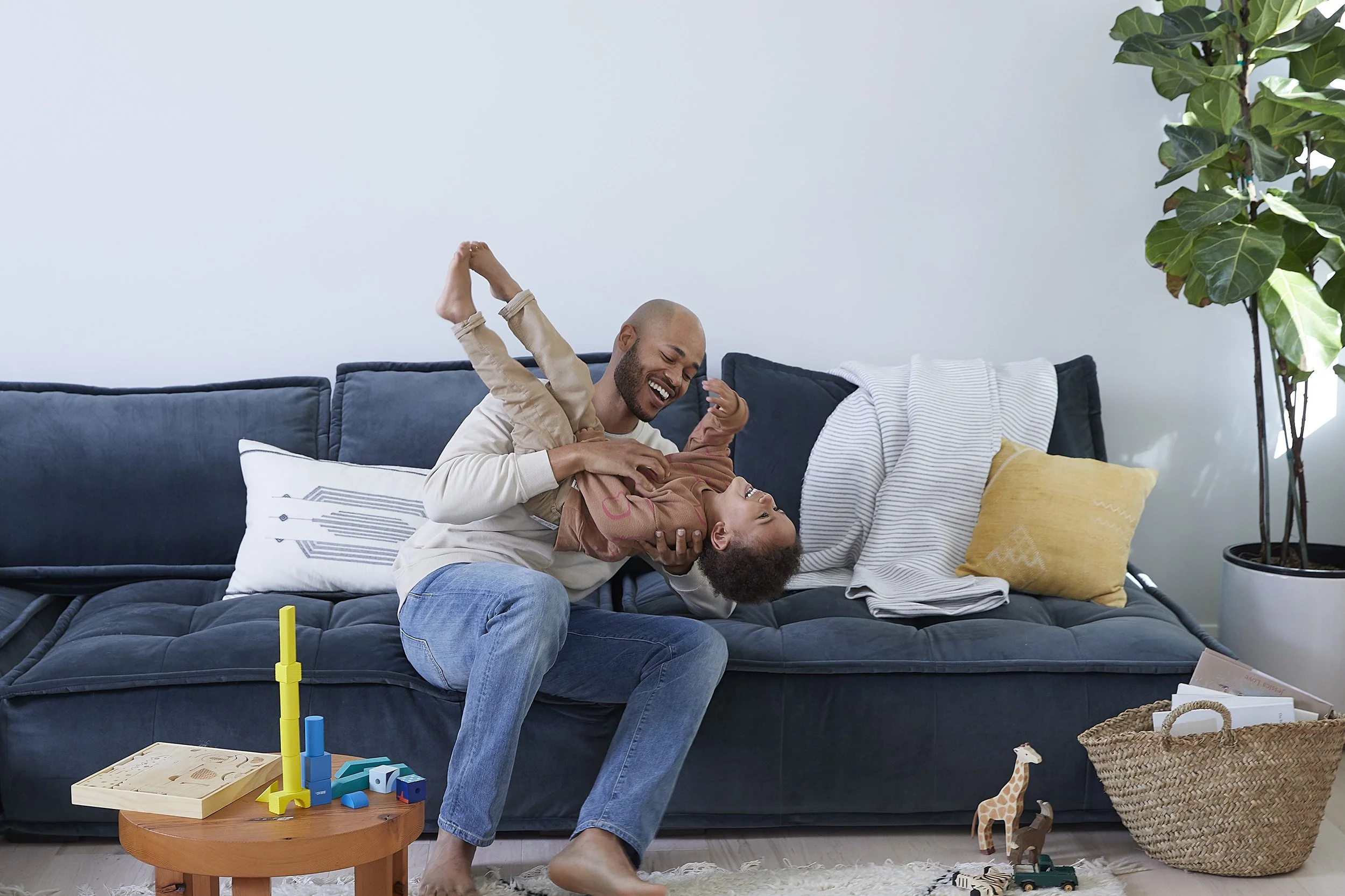 LIFE_12_SuperDad_1011-.jpg