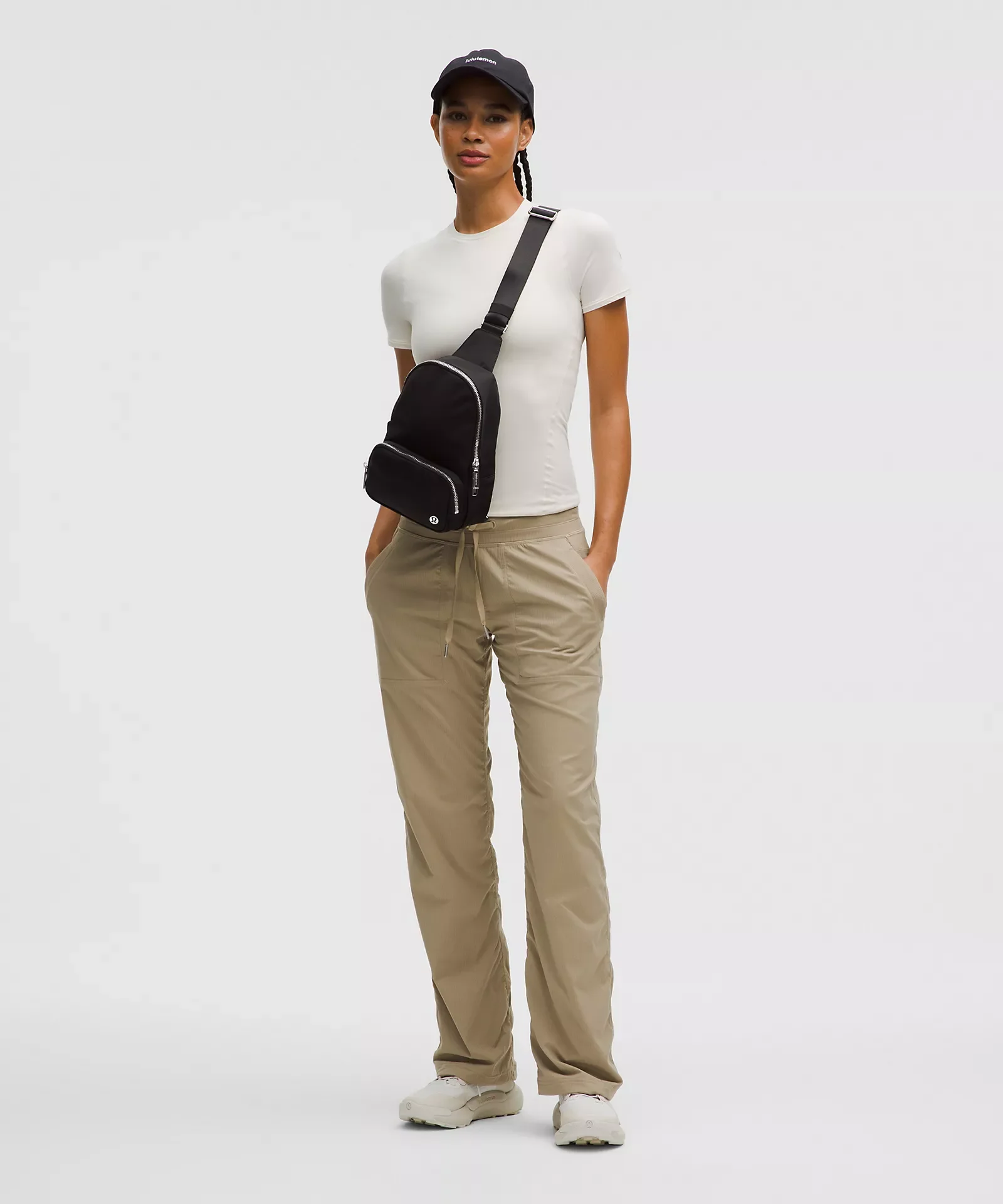 LU9CO7S_0001_2.webp