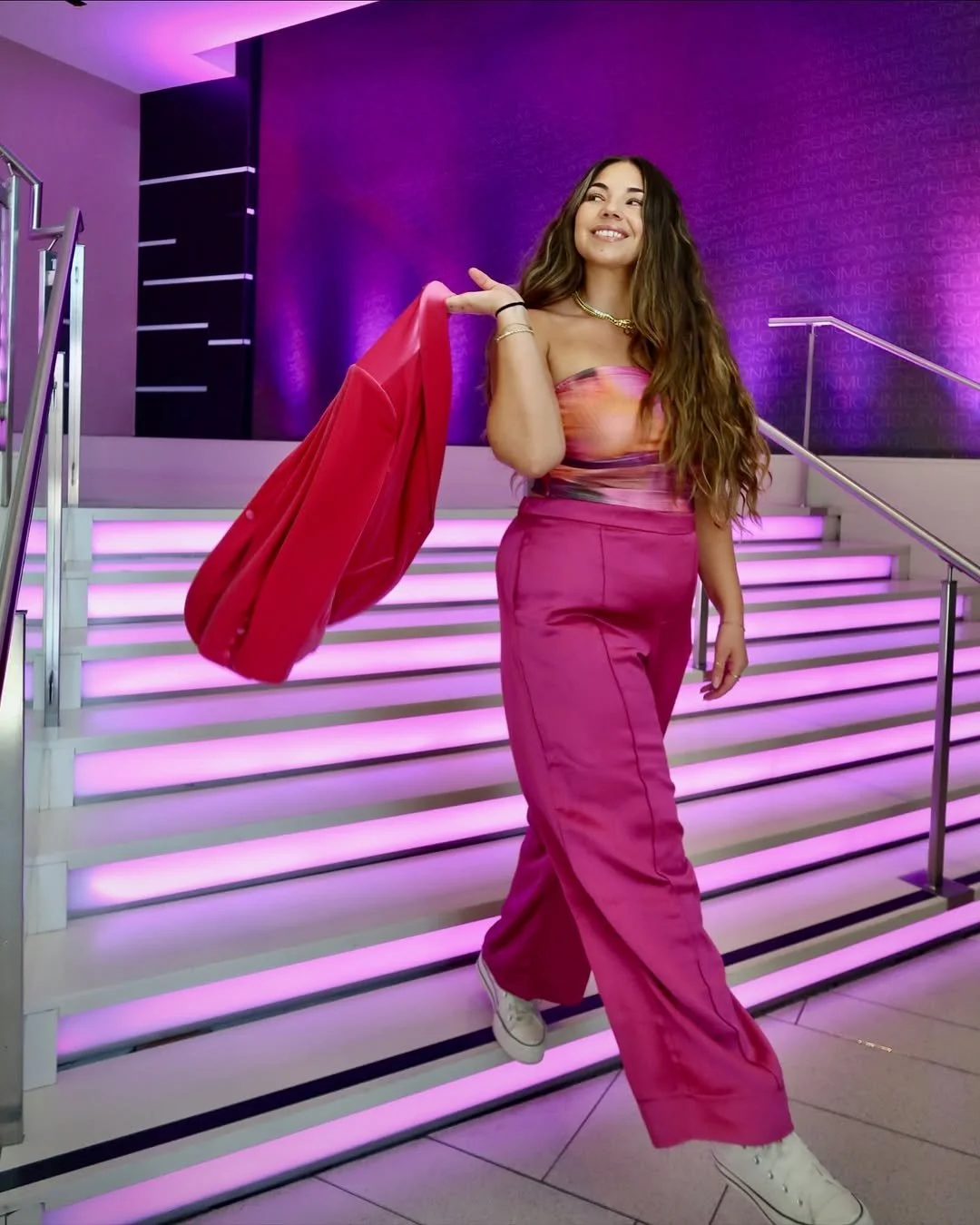 business doesn’t have to be boring 💖 here are some ways I keep my professional outfits from bei.jpg