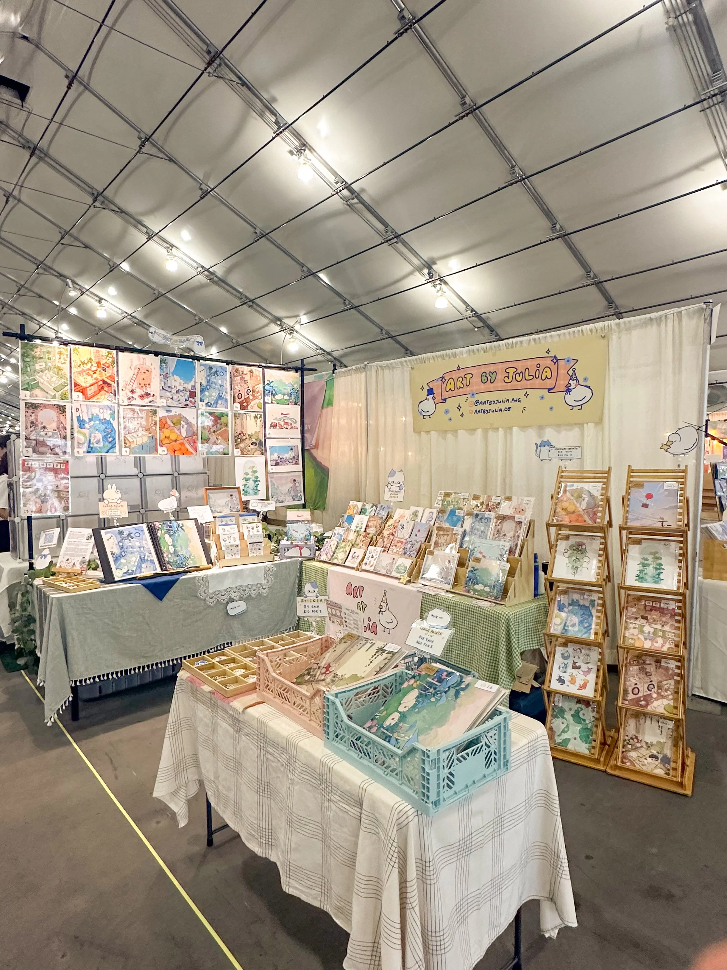 10'x10' corner booth