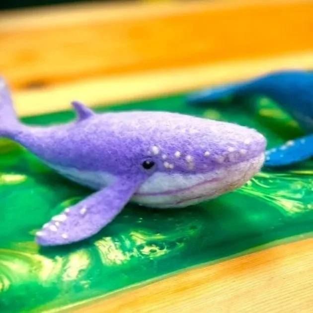 Needle Felted Whales for Beginners (4/18)