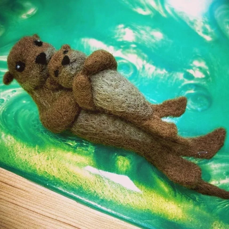 Needle Felted Otters for Beginners