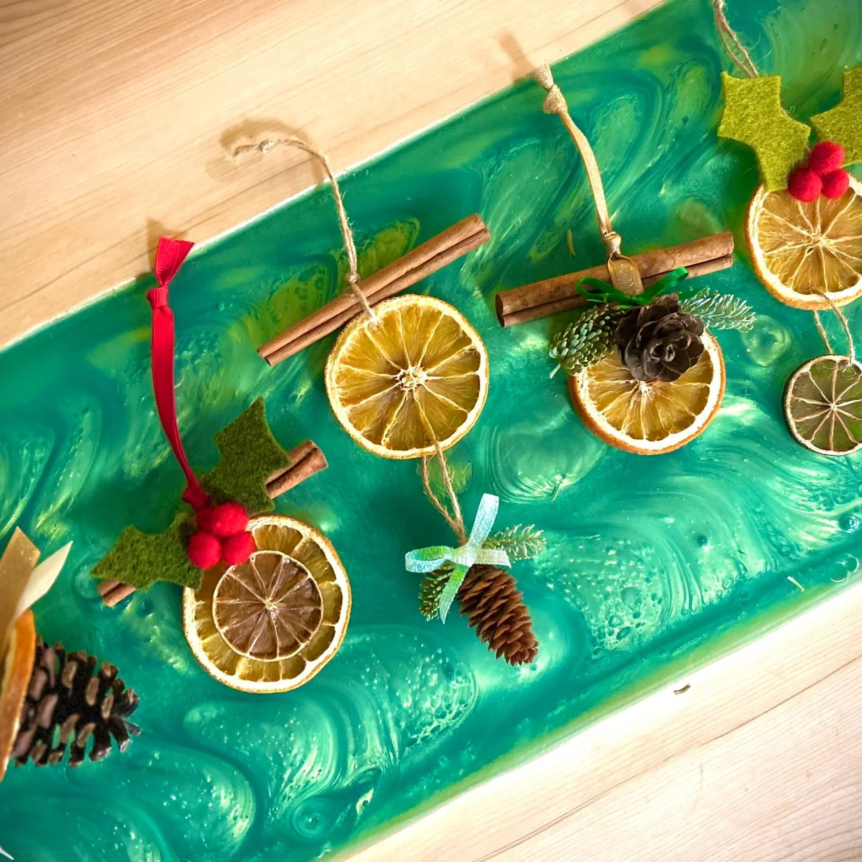 Stitch &amp; Bitch (Handmade Ornaments  - Oranges &amp; Pinecones)