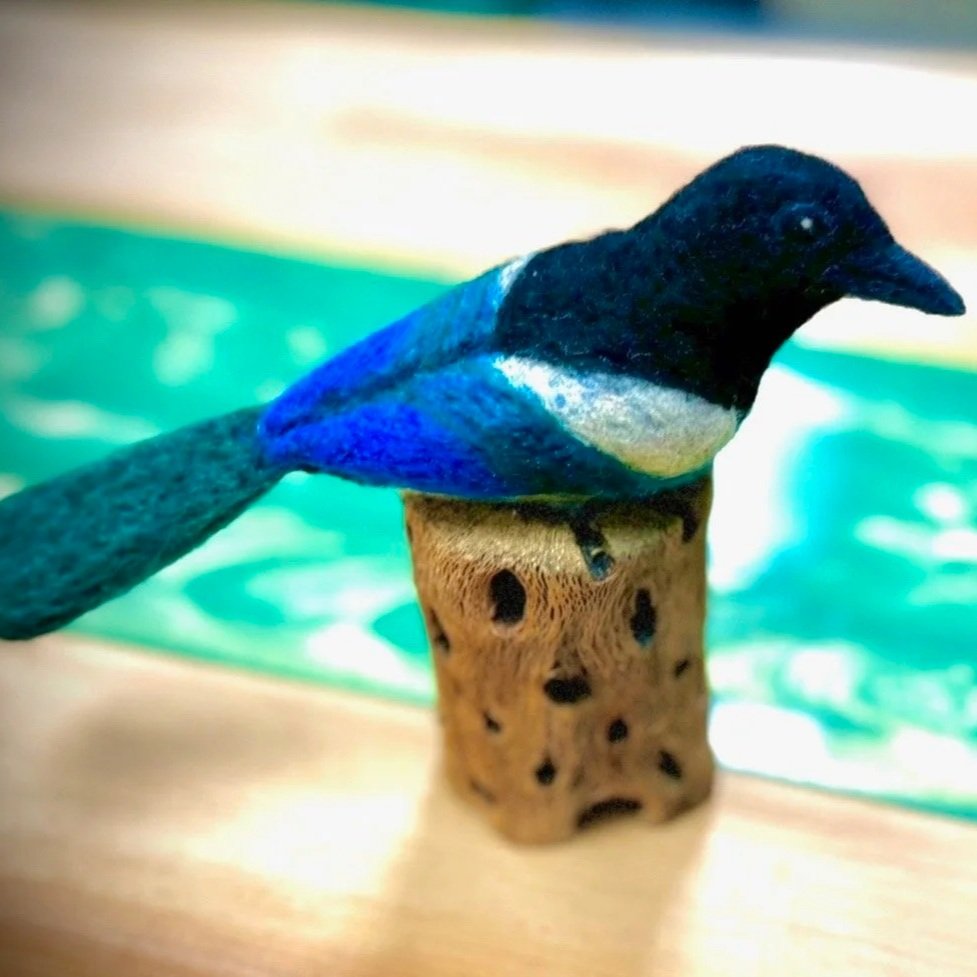 Needle Felted Magpies/Stellar Jays for Beginners