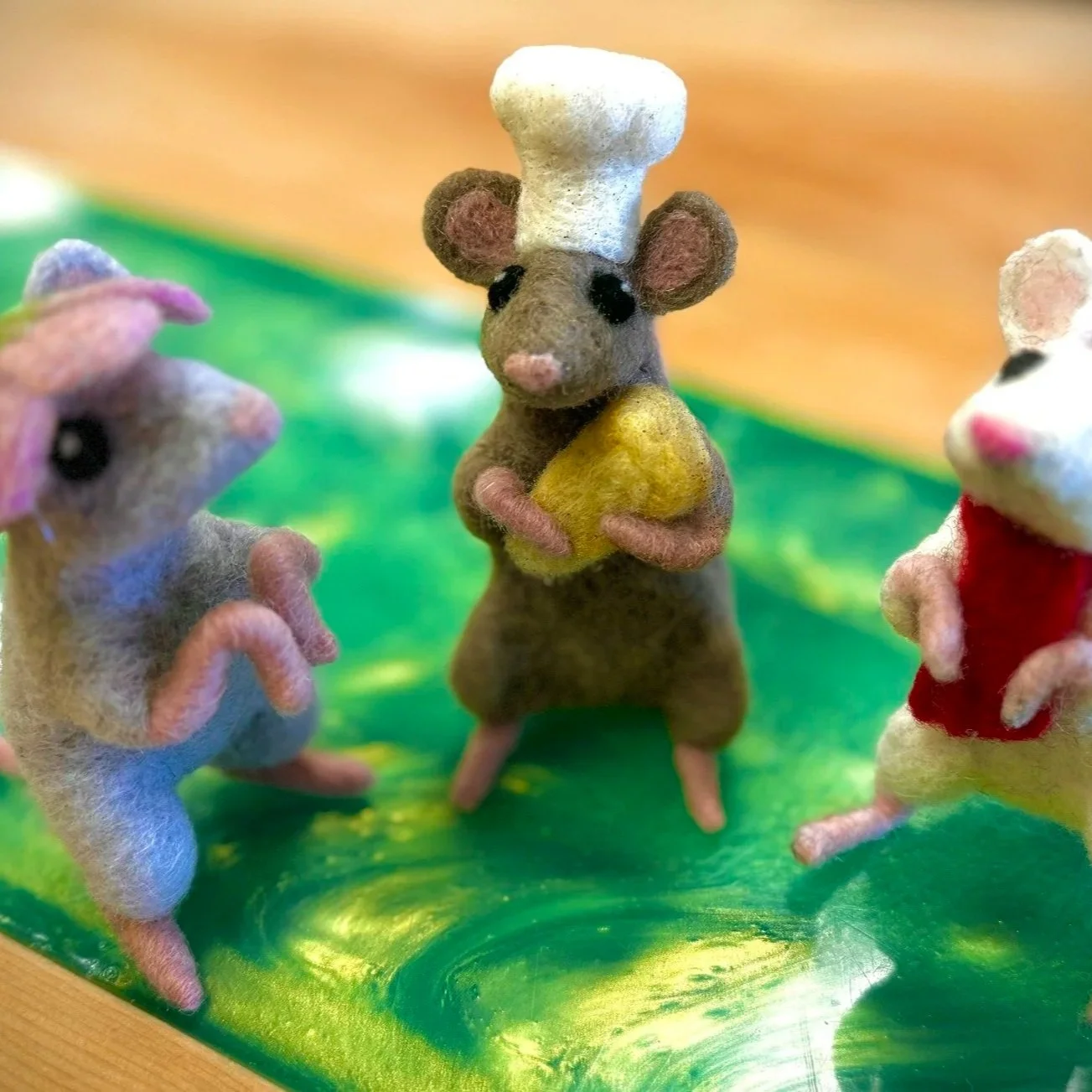Needle Felted Posable Mouse for Beginners