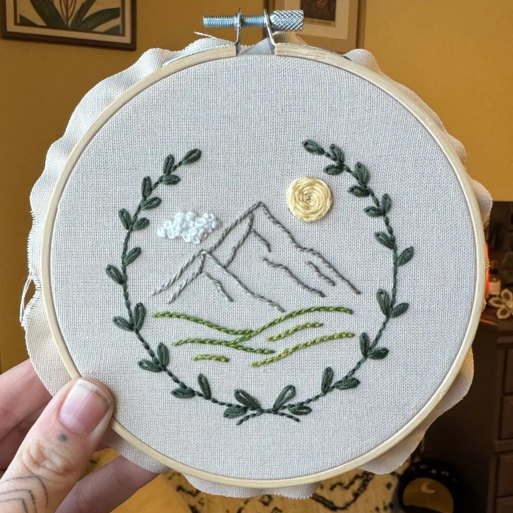 Anchorage: Summer Days Hand Embroidery Class with Landly AK