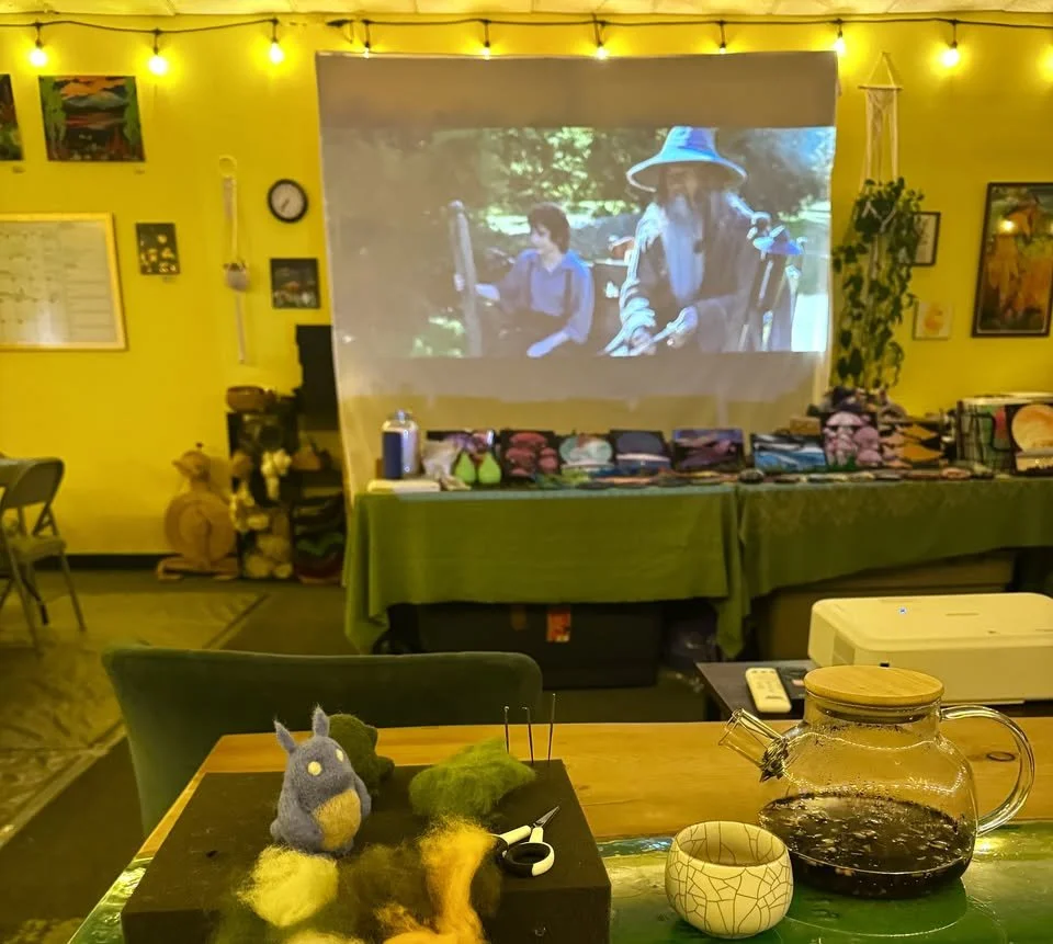 Community Craft &amp; Movie Night: LOTR Return of the King (Extended)