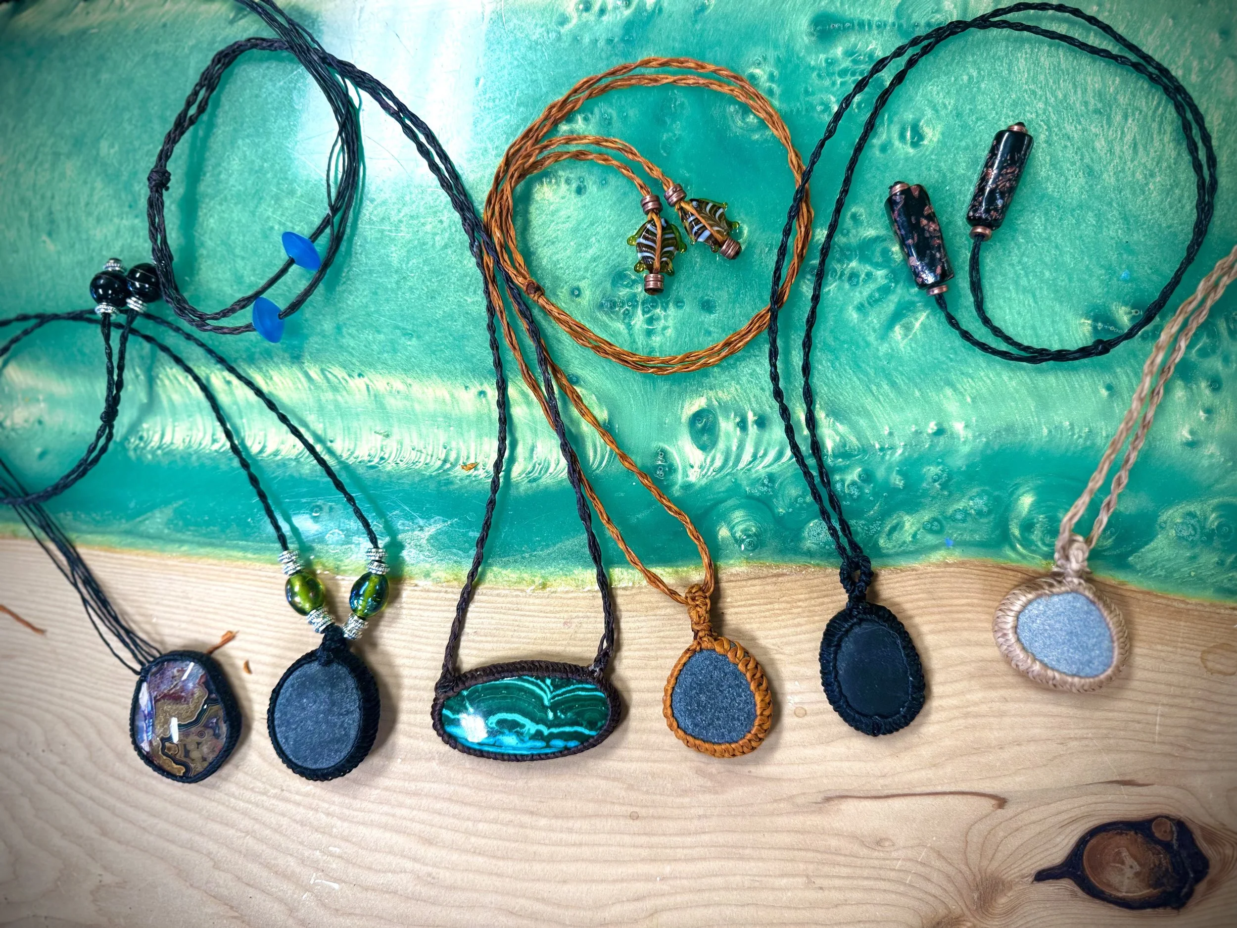 Macrame Stone Wrapping Class for Beginners (5/24)