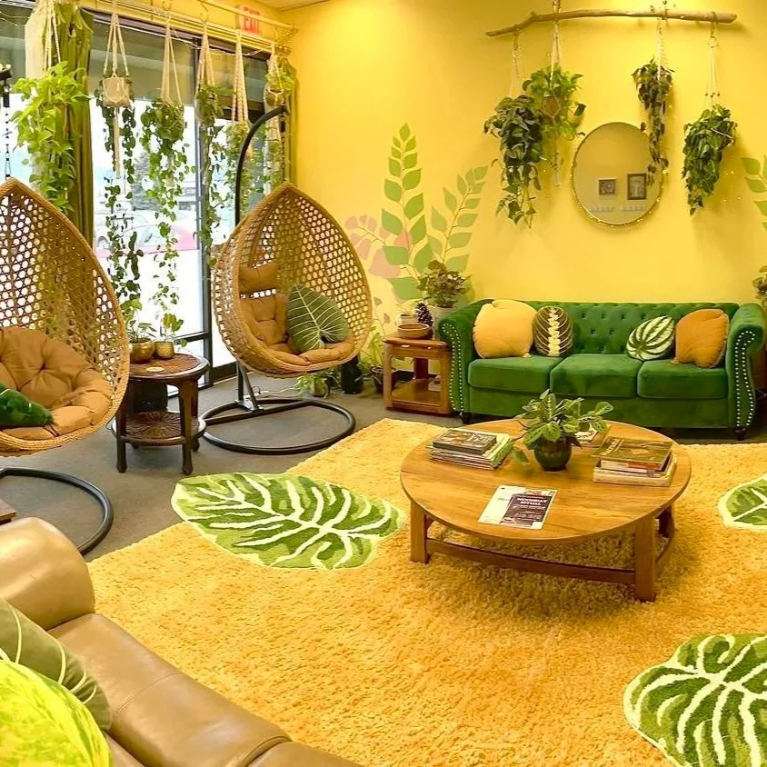 lounge.jpg