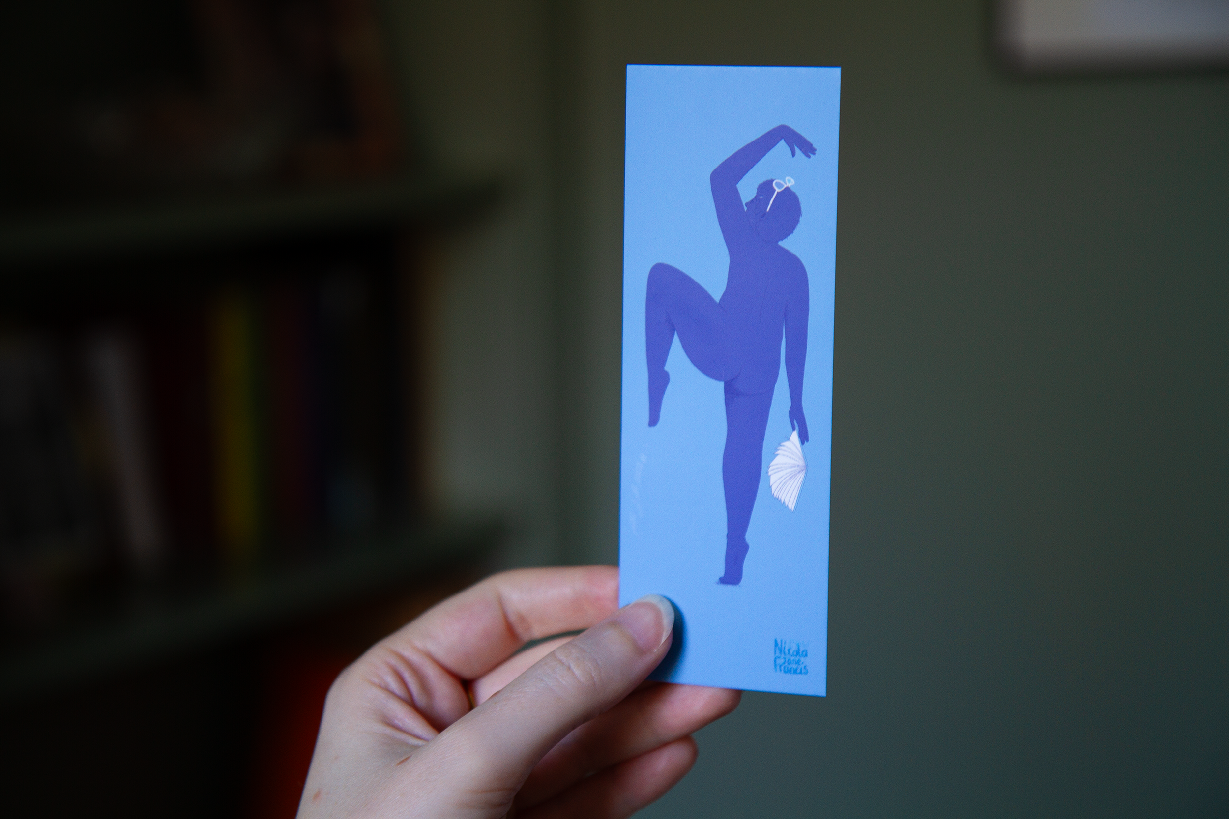 blue front02.png