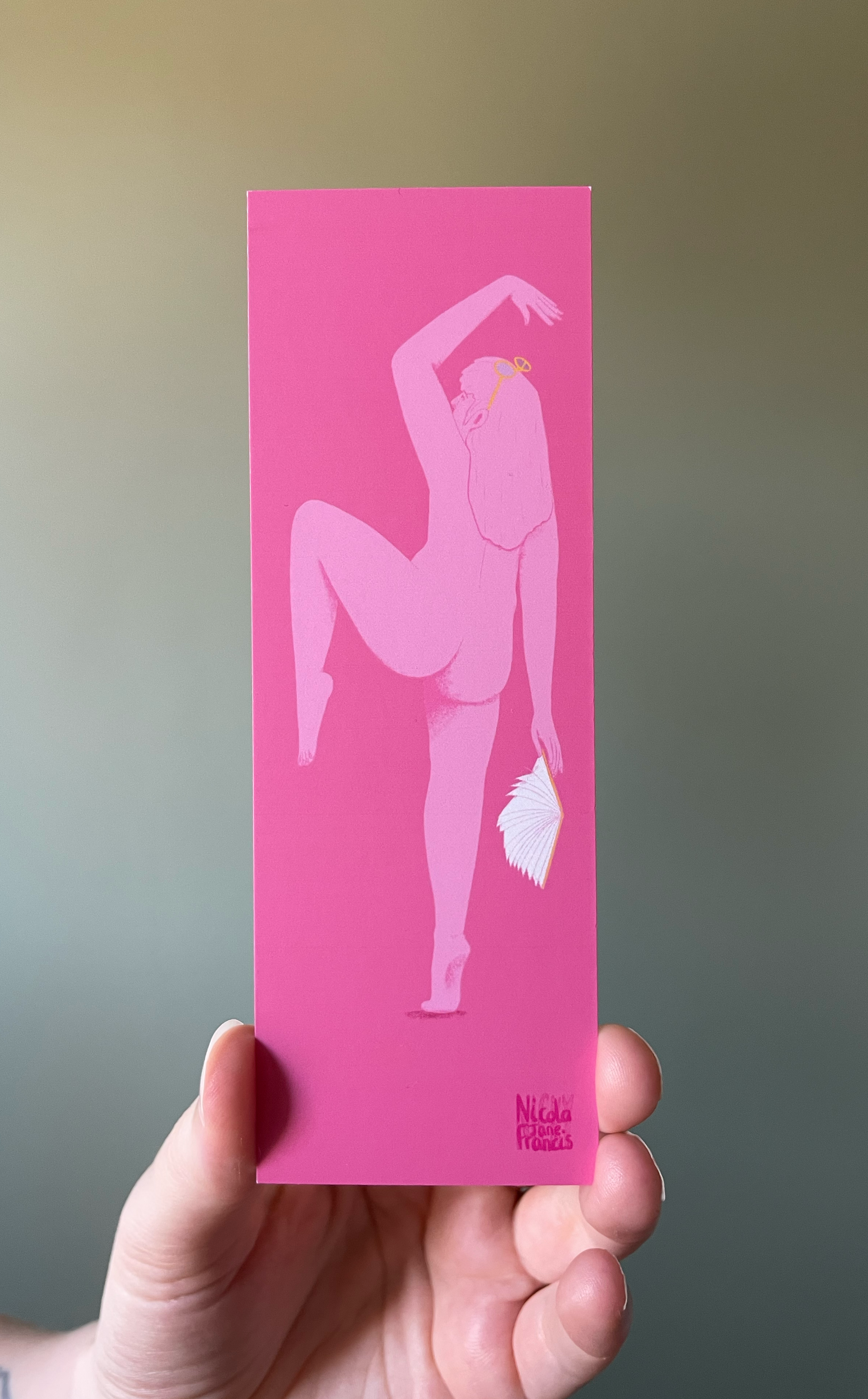 pink front 01.png