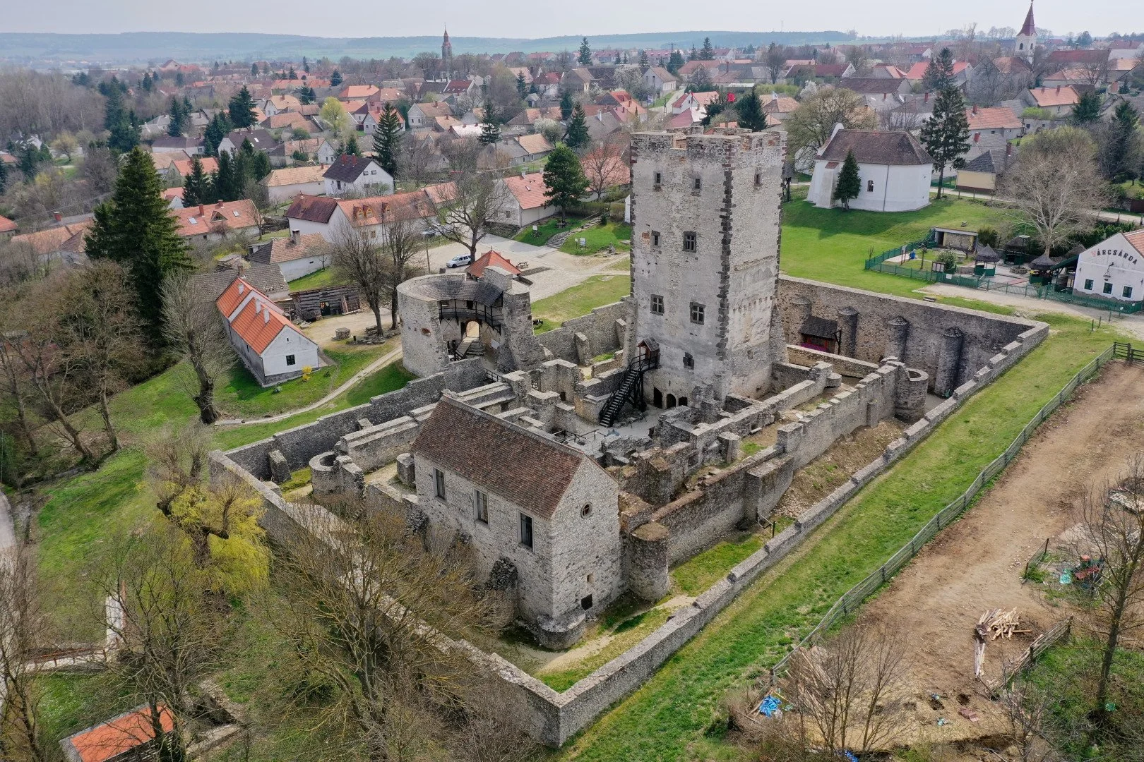 Kiállítás-színház