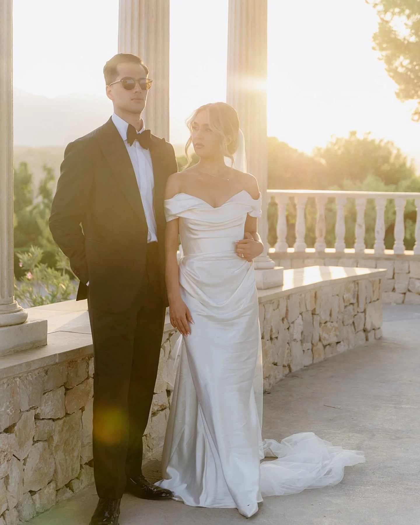 Can&rsquo;t get enough ✨

#wedding #br&ouml;llop #destinationwedding #weddingphotographer #dreamwedding #goldenhour #weddingspain