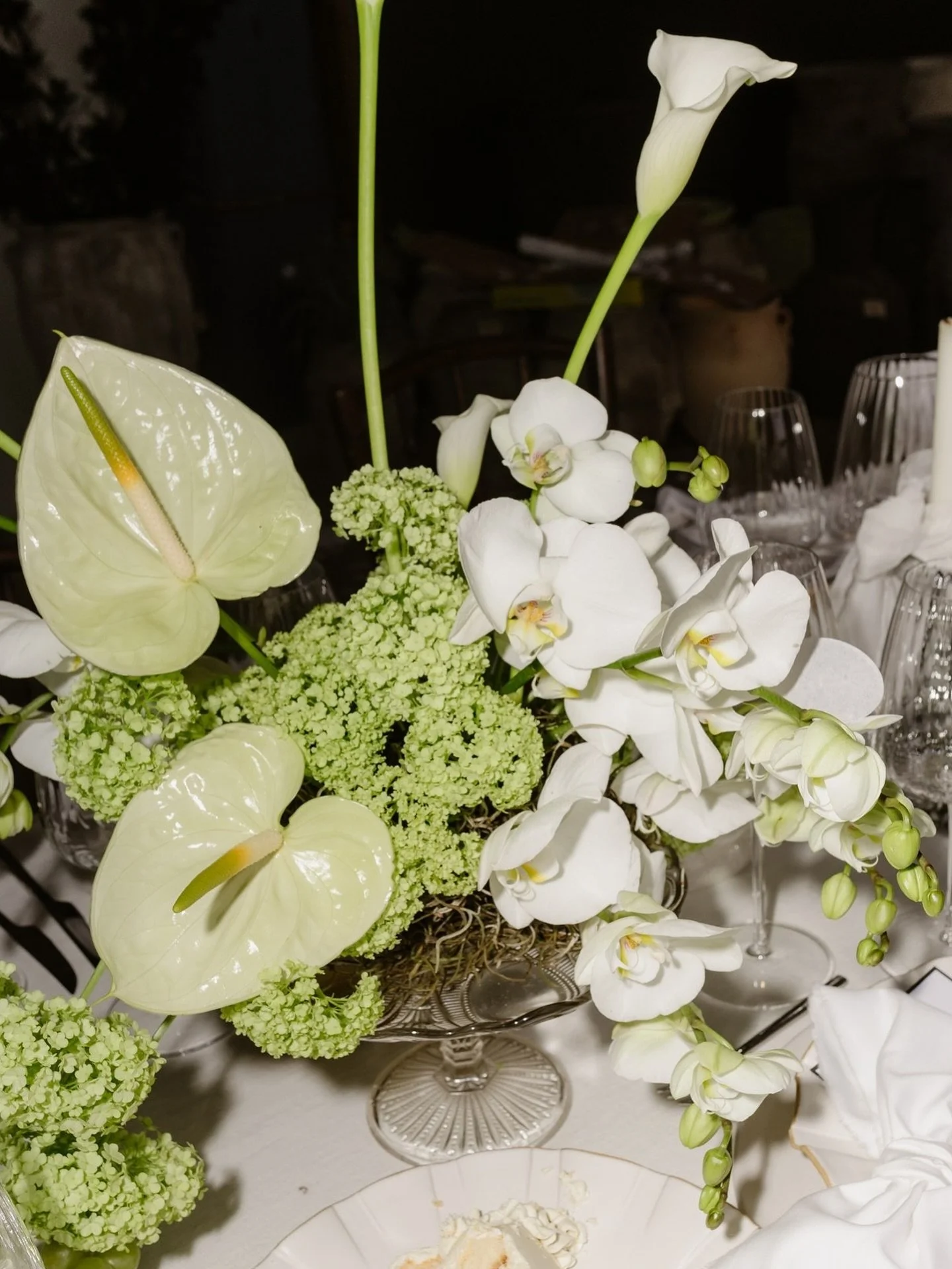 Dreamy flowers.

#wedding #flowers #weddingphotographer