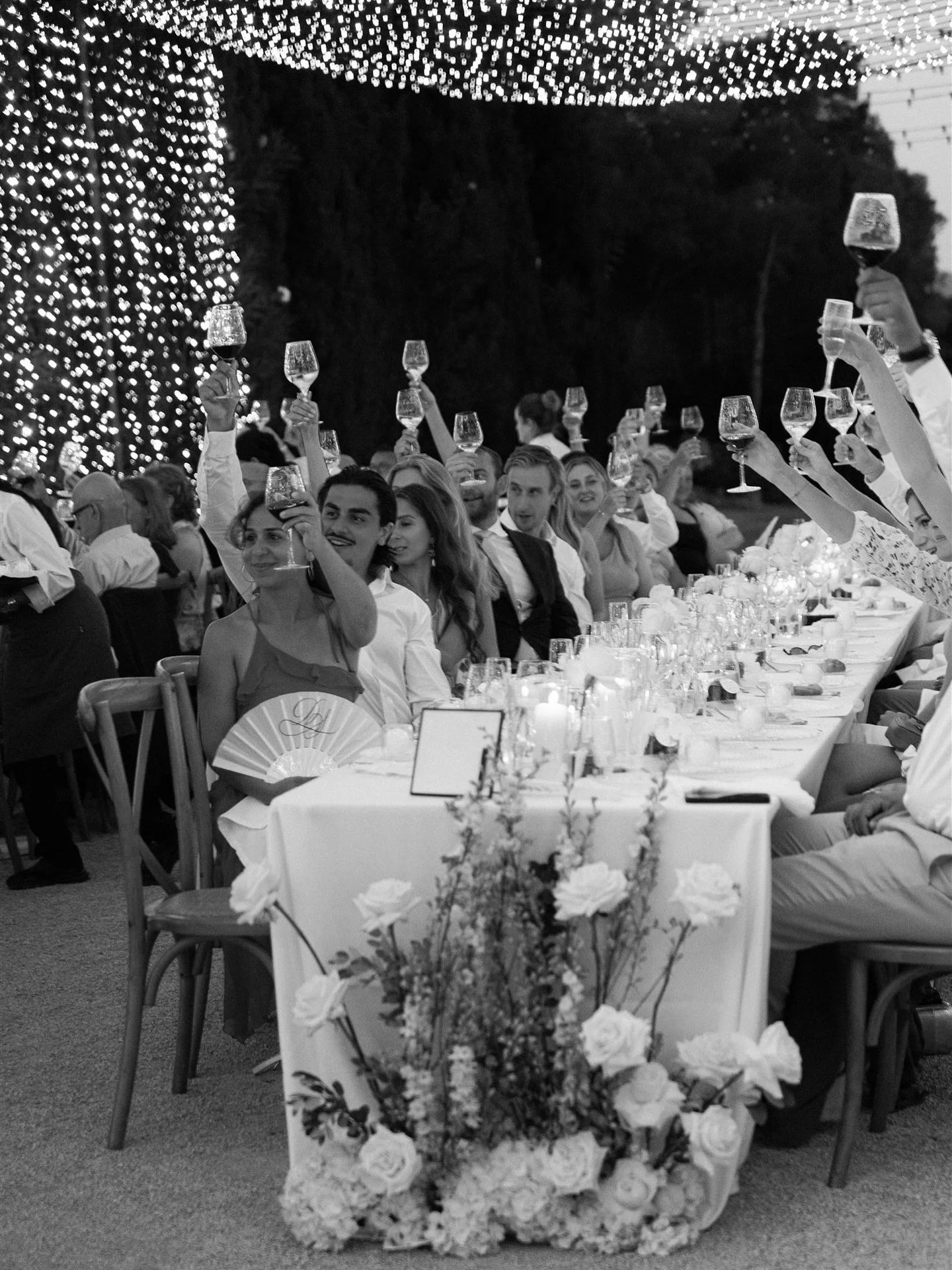 Your people🥂

#wedding #weddingphotographer #br&ouml;llopsfotograf #destinationwedding #weddingspain