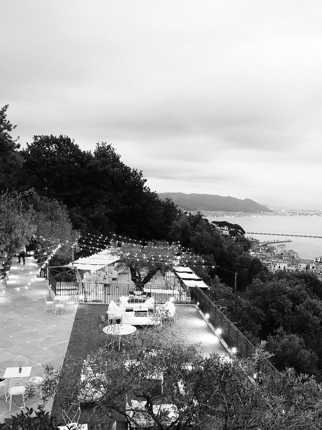 The Amalfi Coast left me longing for more.

#wedding #amalficoastwedding #amalficoast #weddingphotographer #destinationwedding #italy #amalficoast