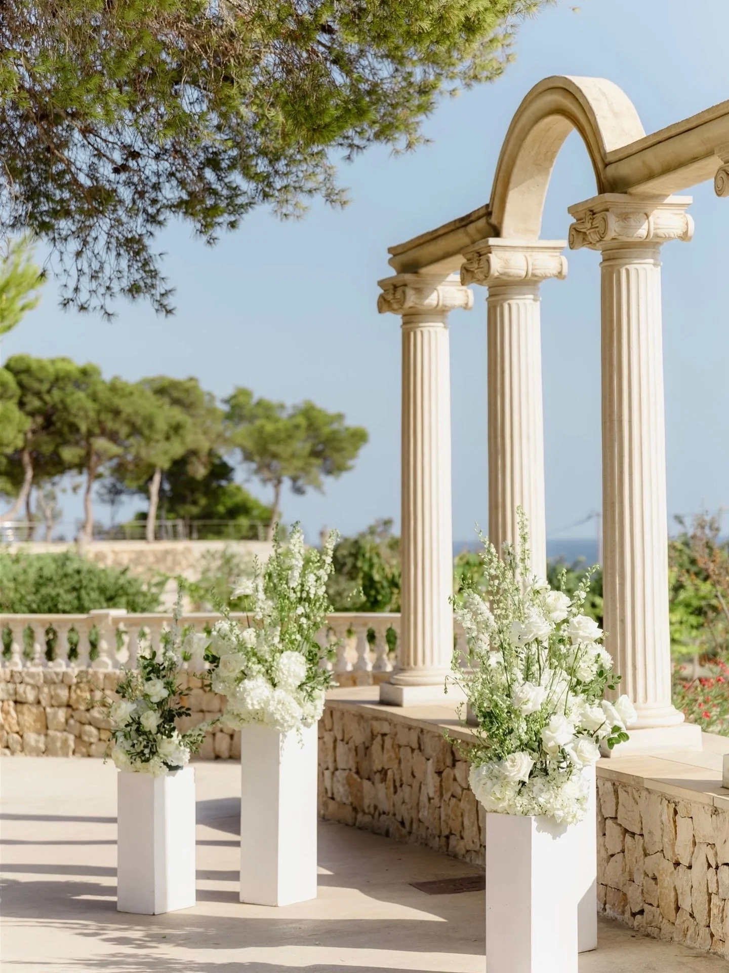 Dreamy place for the ceremony.