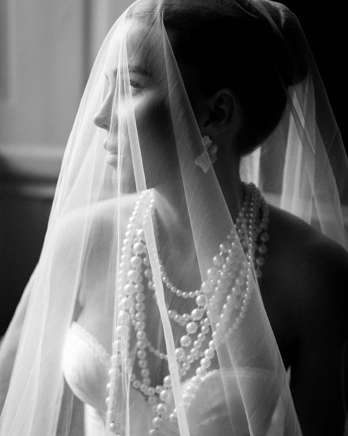 When every frame is perfection ✨

Number your favorite.

Venue @vastanaslott 
Veil @brollops.fabriken 
Models @elinacasellofficial