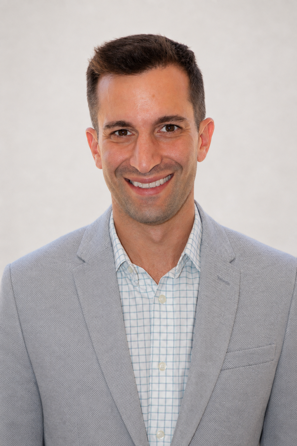 Francisco Vazquez headshot photograph