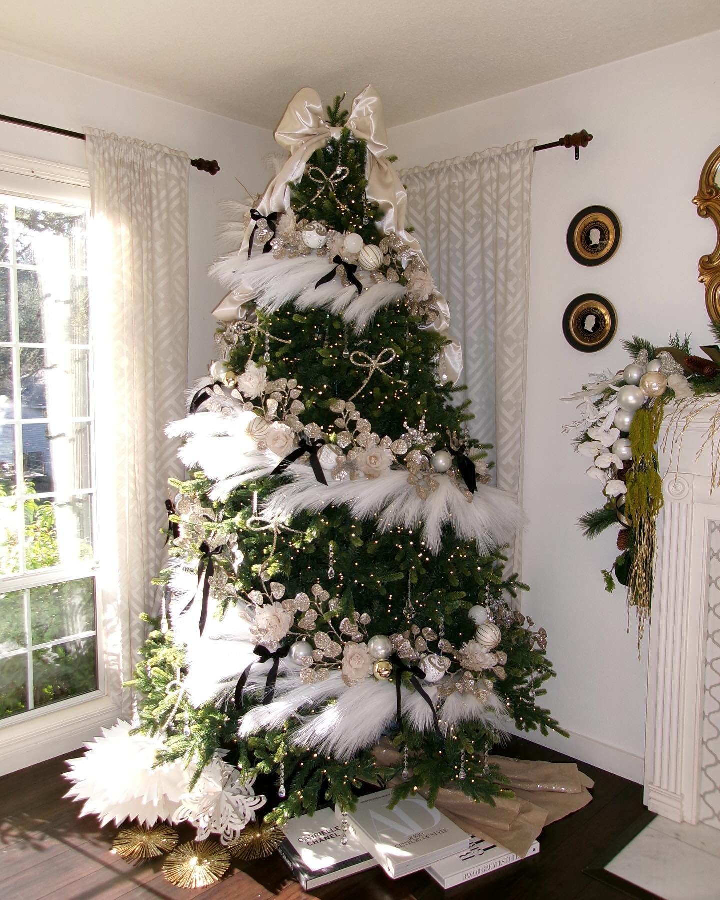 Swan Lake 🦢Christmas Tree.