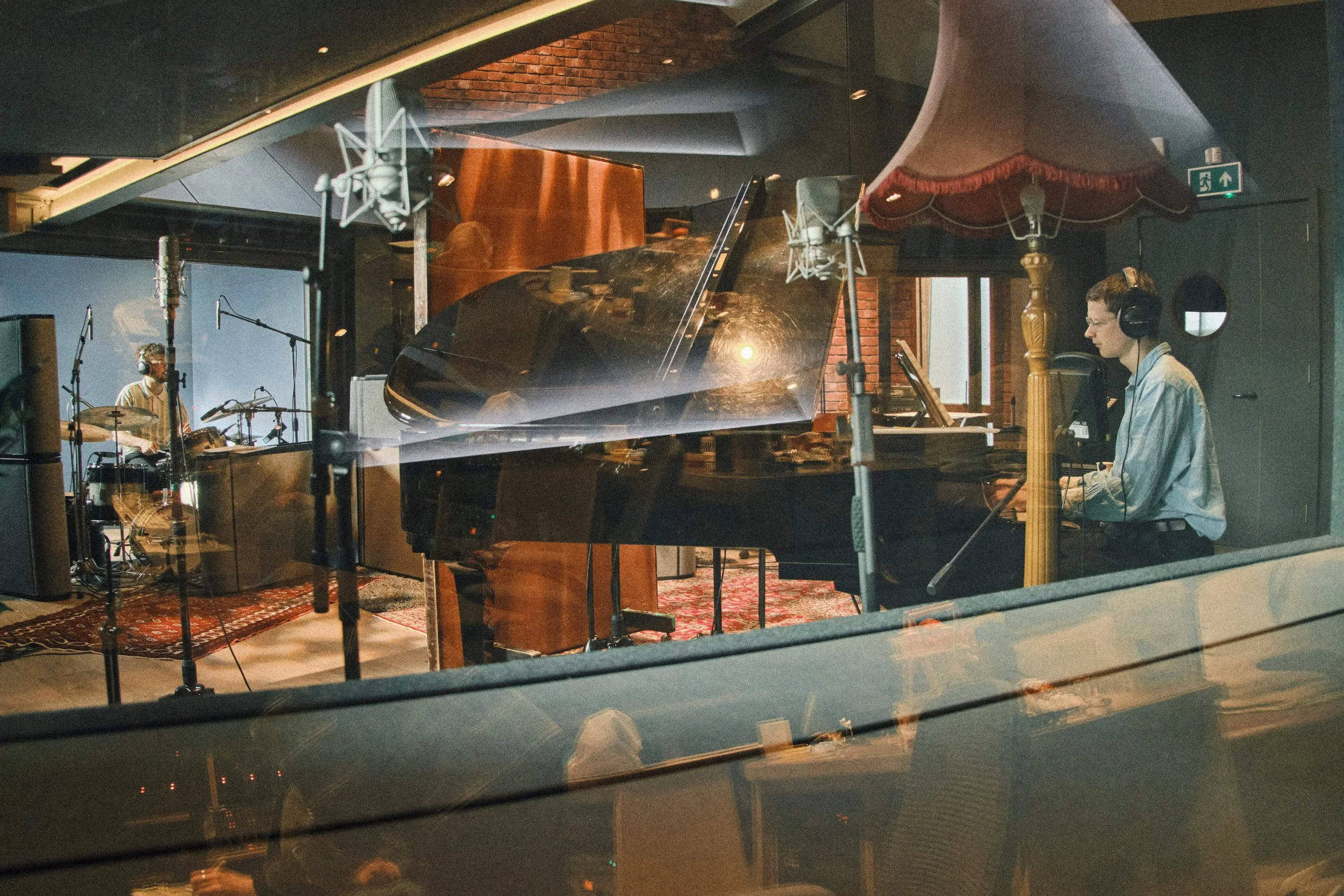 FINN GENOCKEY 2 4487.jpg