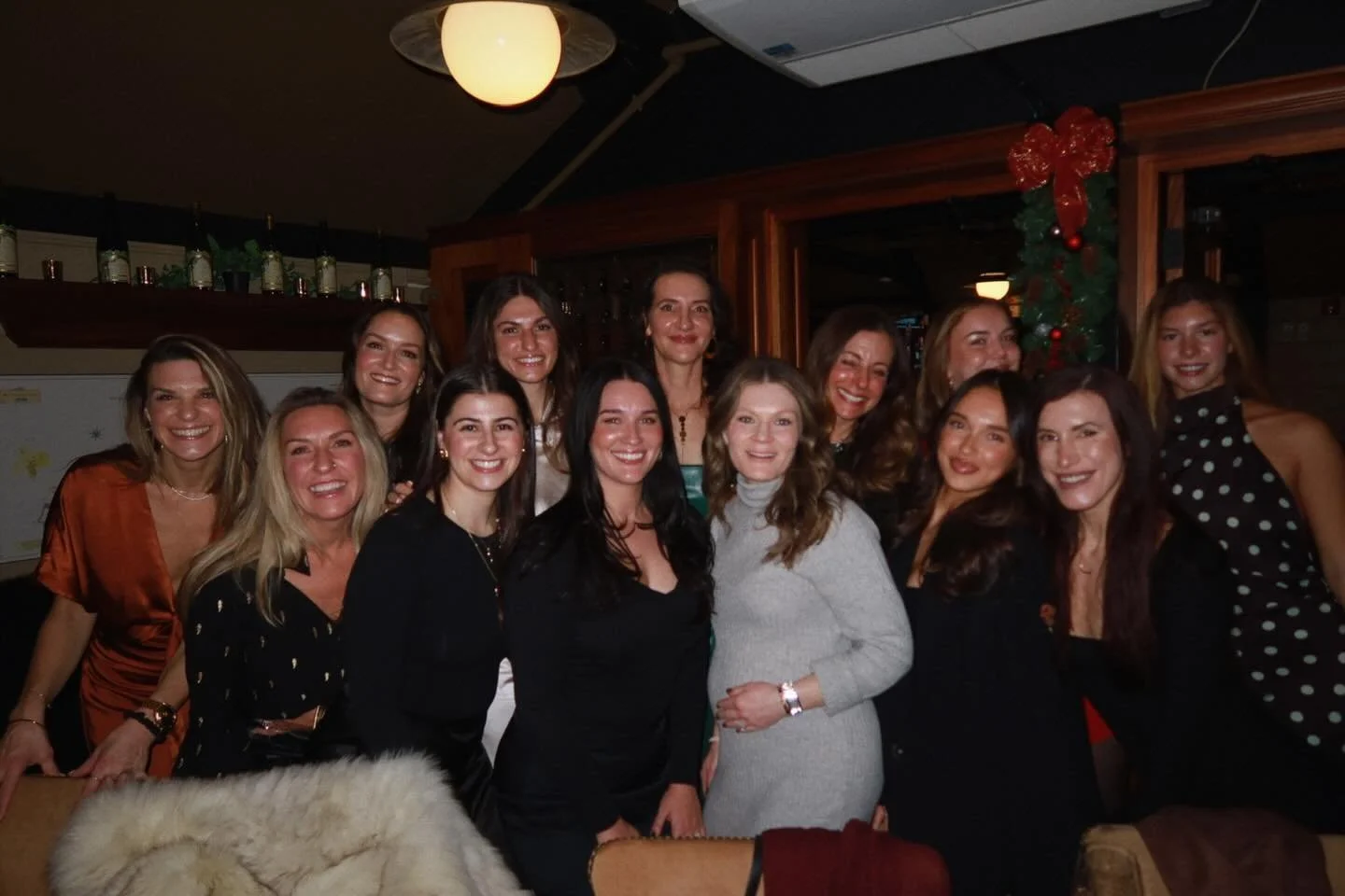 Radiant Girls' night out, celebrating the best team of women! ❤️🫶🏼

Thank you @22bowens for having us! 🎄