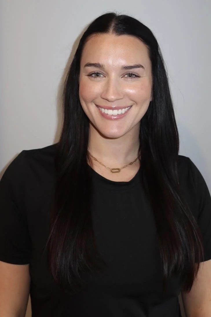 Olivia Santos Headshot