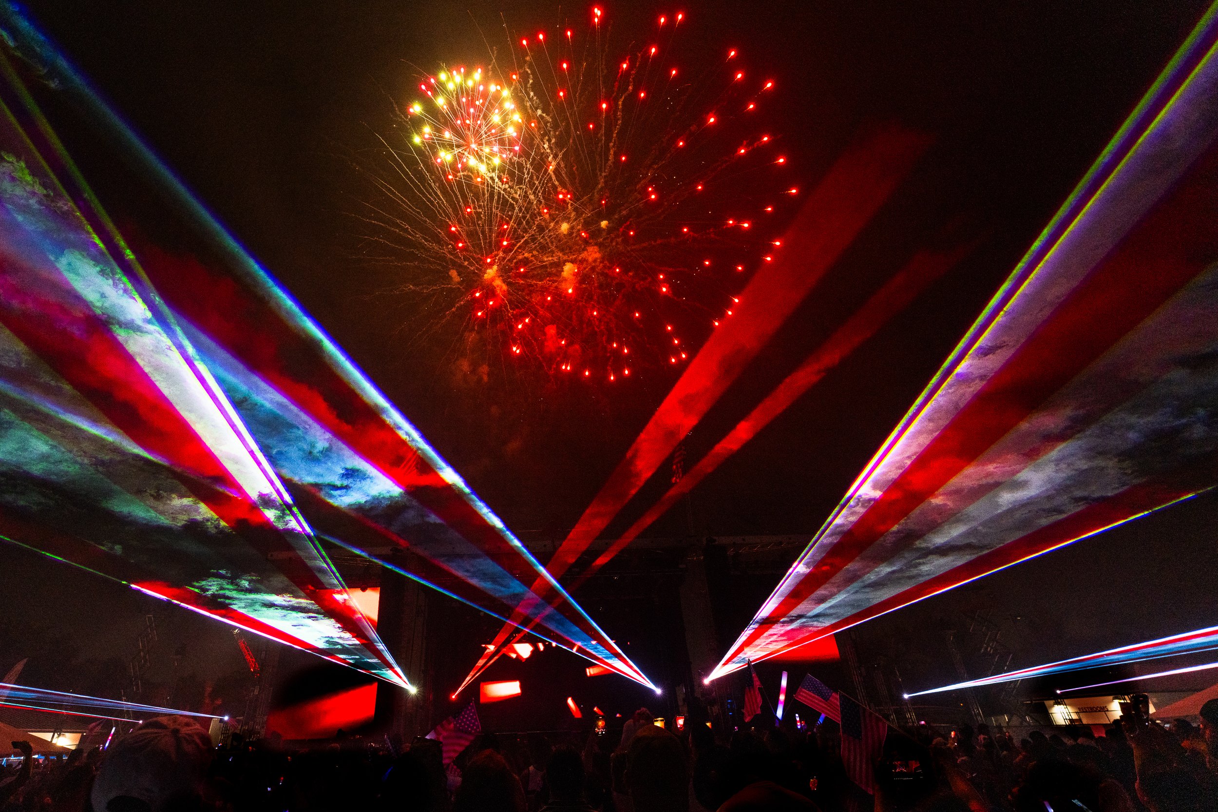 @michelphoto69_personal_fireworks24_Hialeah-063.jpeg