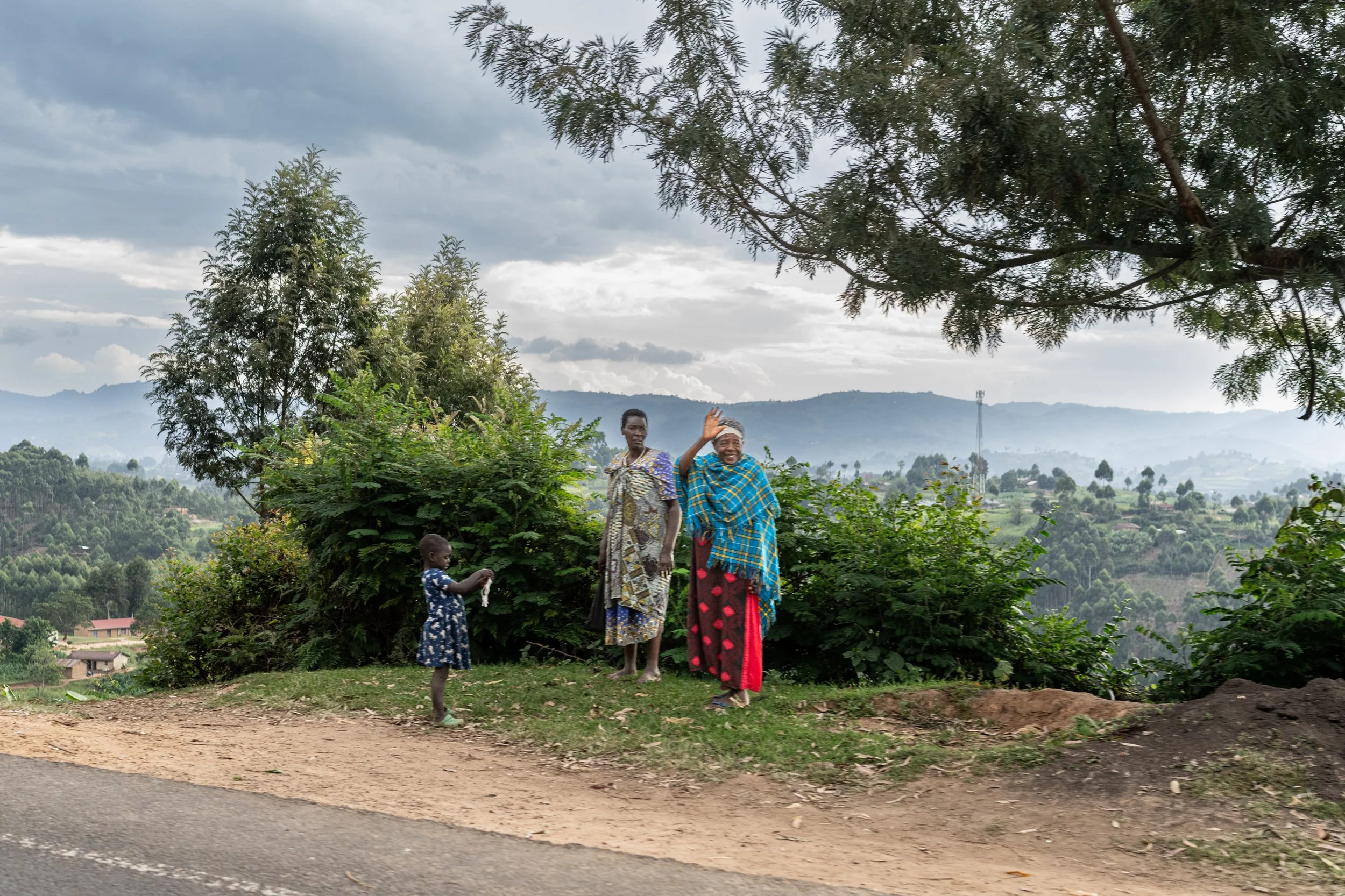@michelphoto69_Uganda_by car-401.jpeg
