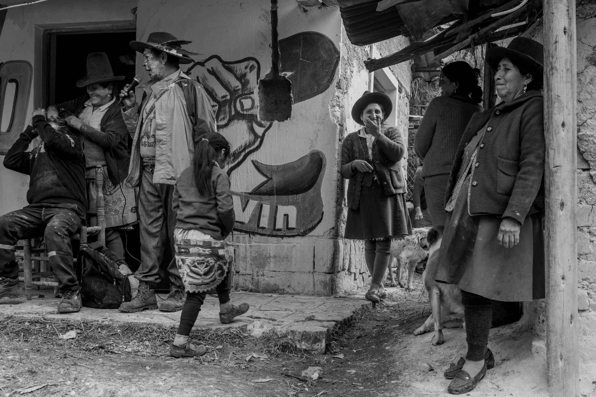 @michelphoto69_Peru-Cruces_BW-148.jpeg