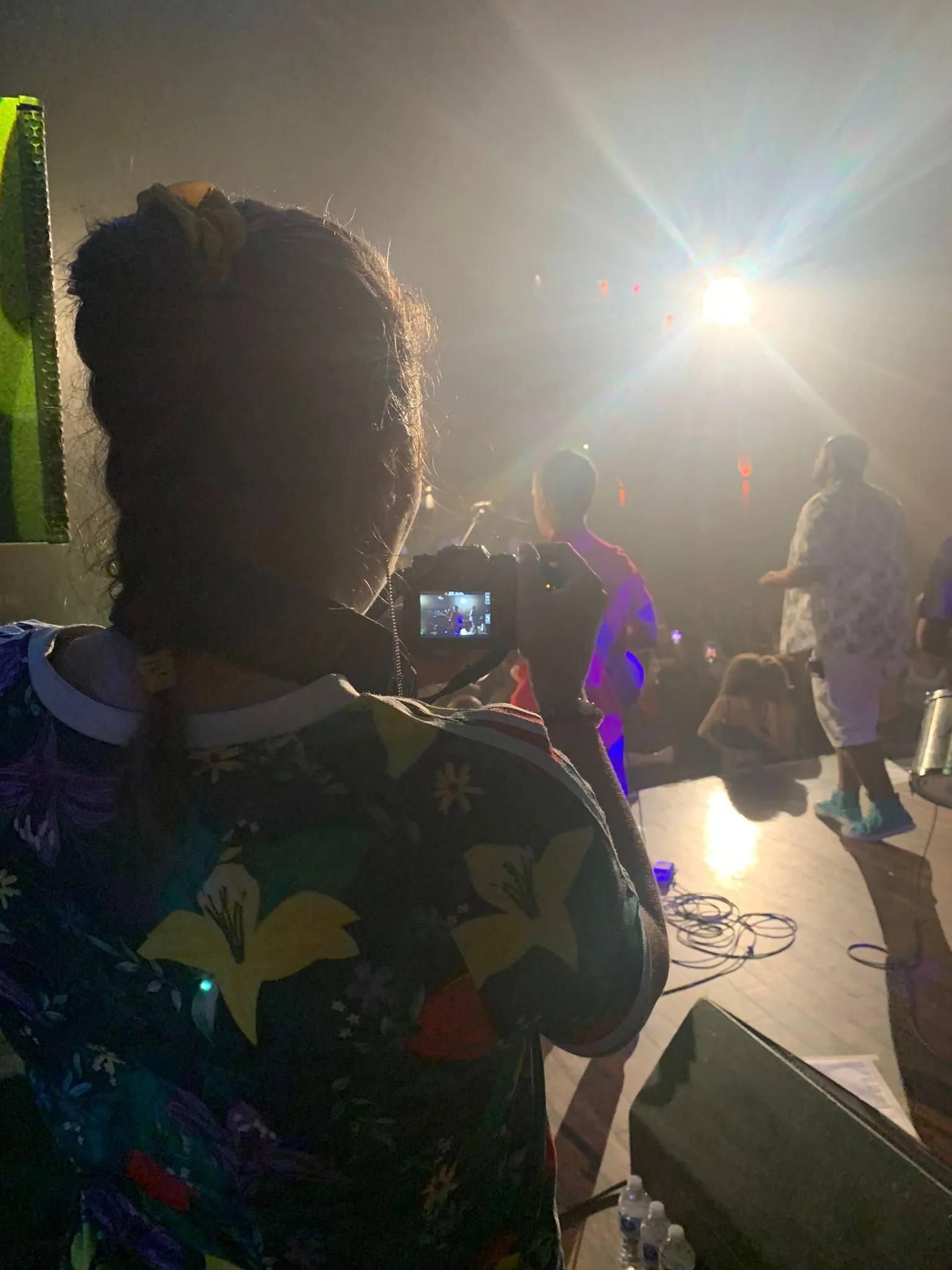 Filming Monobloco concert.jpg